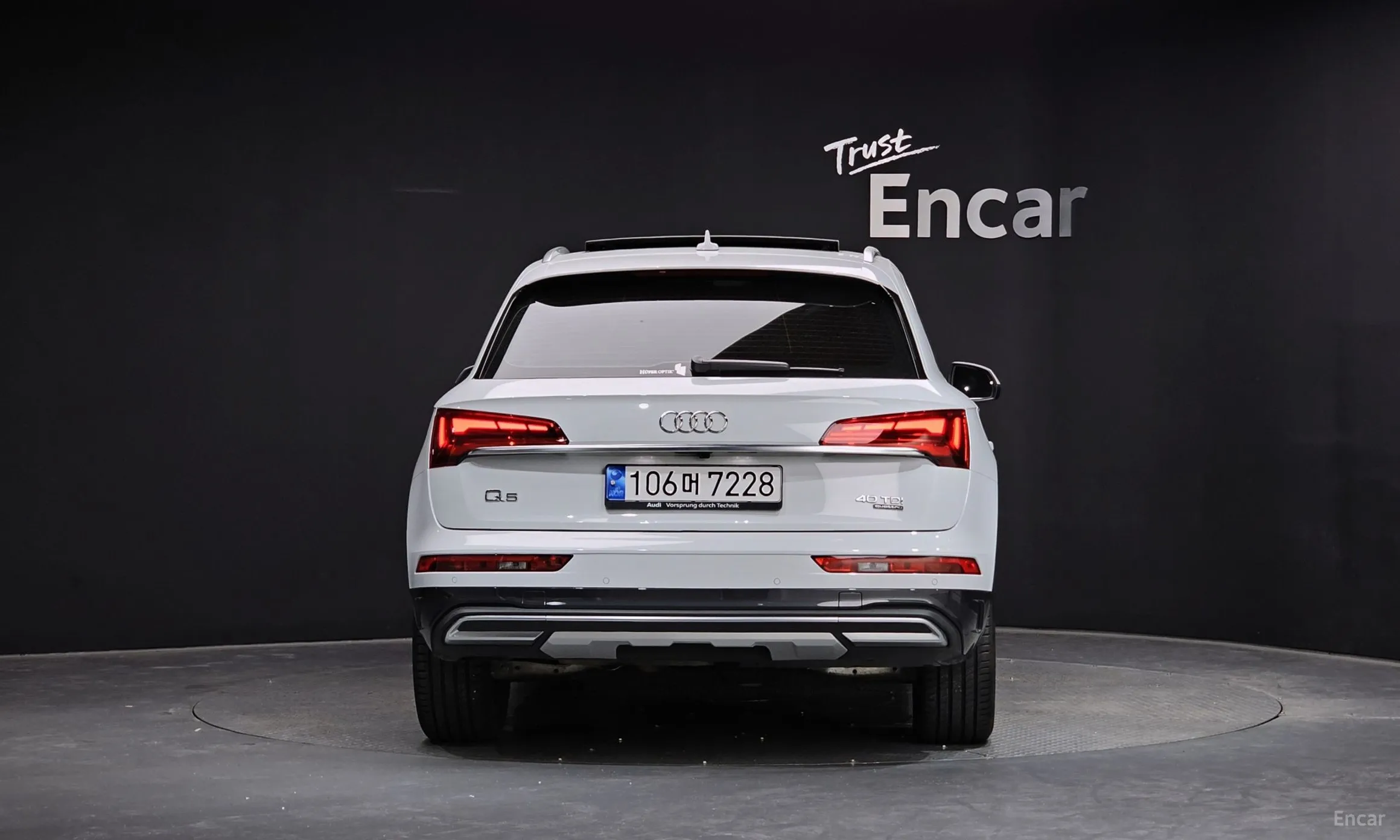 Audi Q5 (FY) превью 4