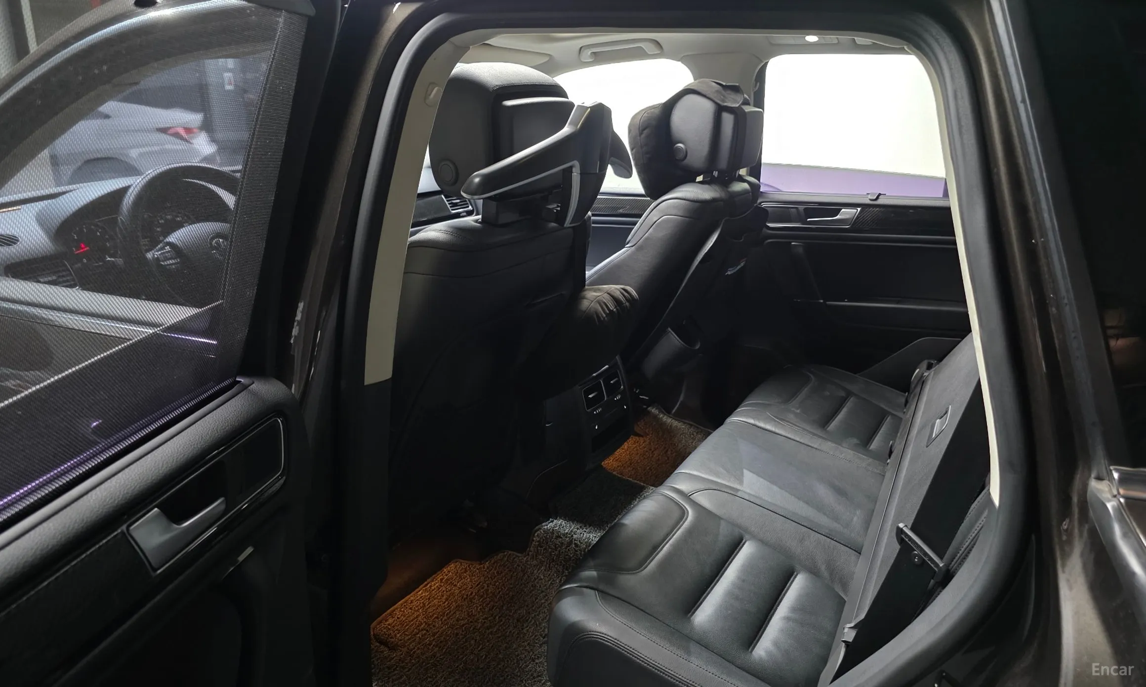 Volkswagen New Touareg превью 11