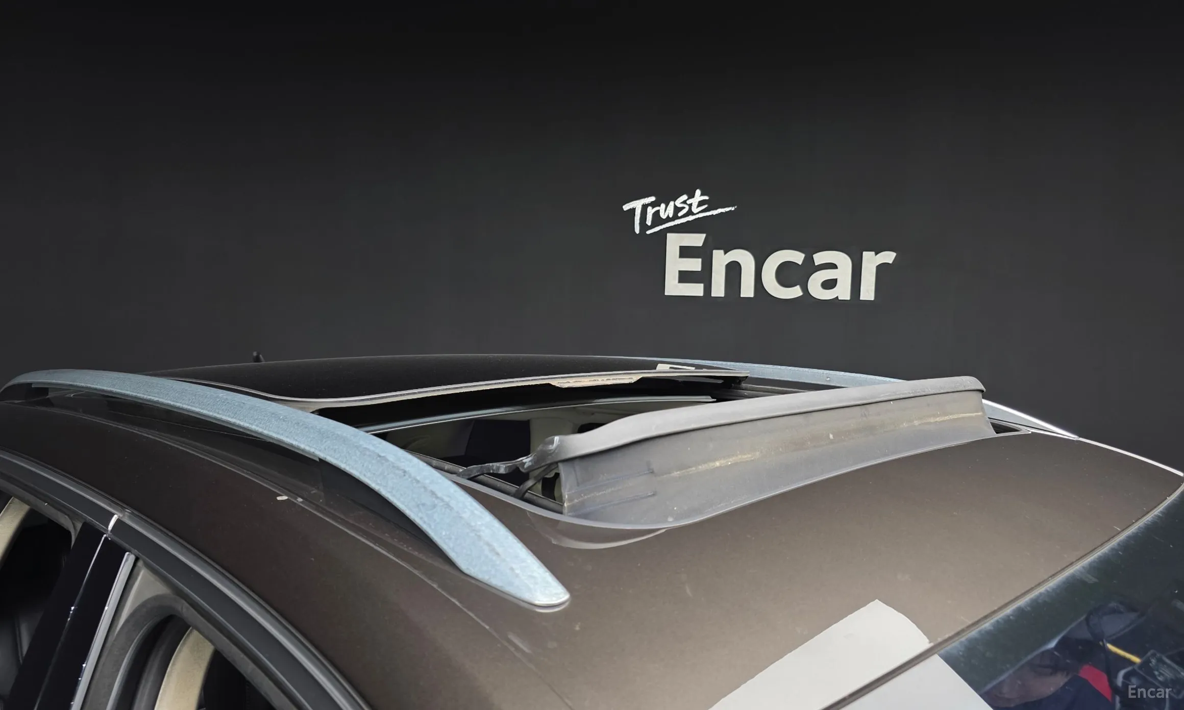 Volkswagen New Touareg превью 20