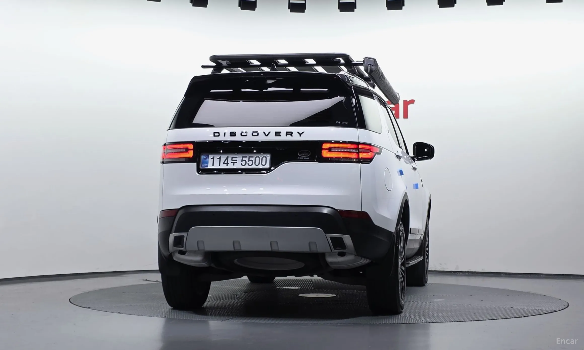 Land Rover Discovery 5 превью 4