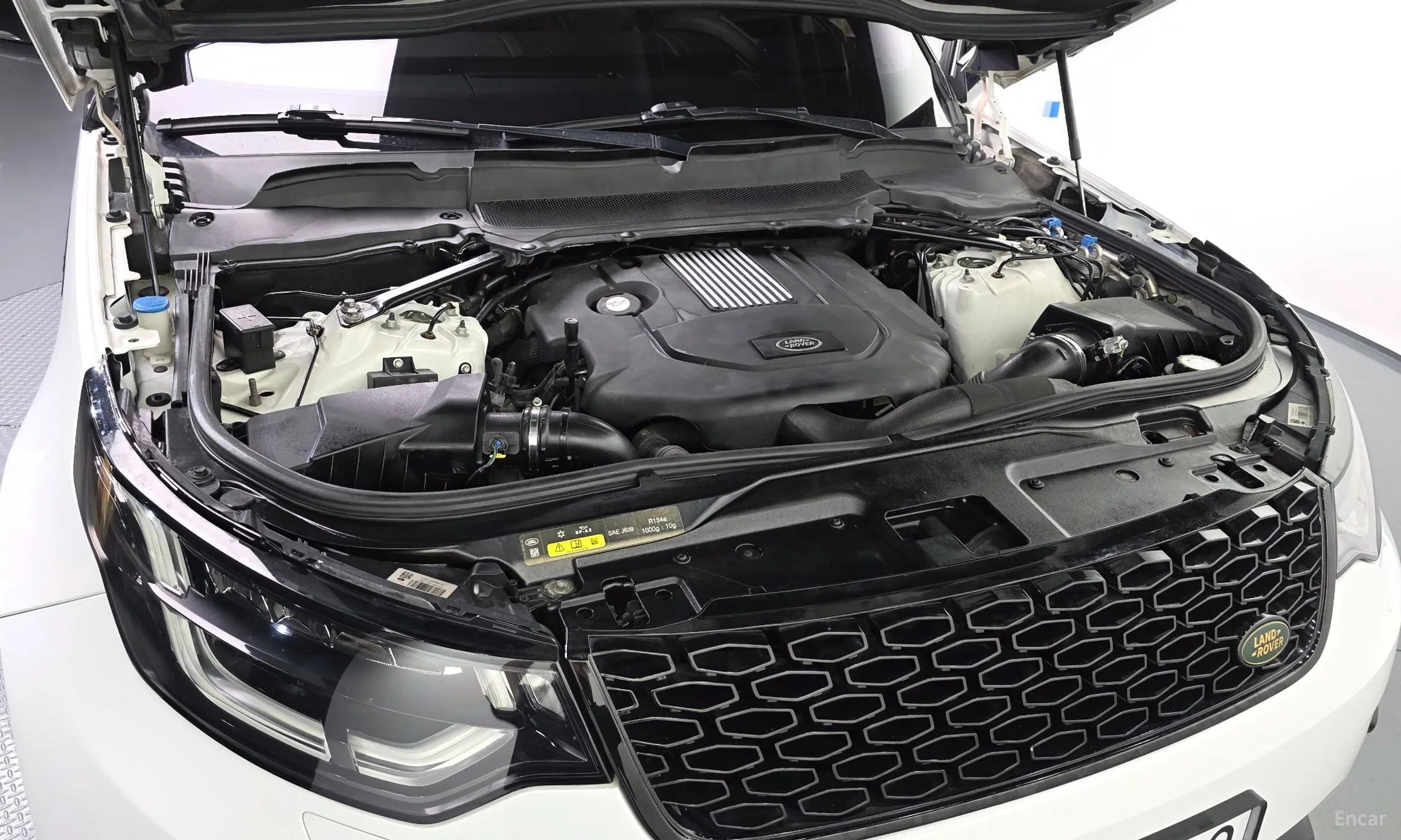 Land Rover Discovery 5 превью 6