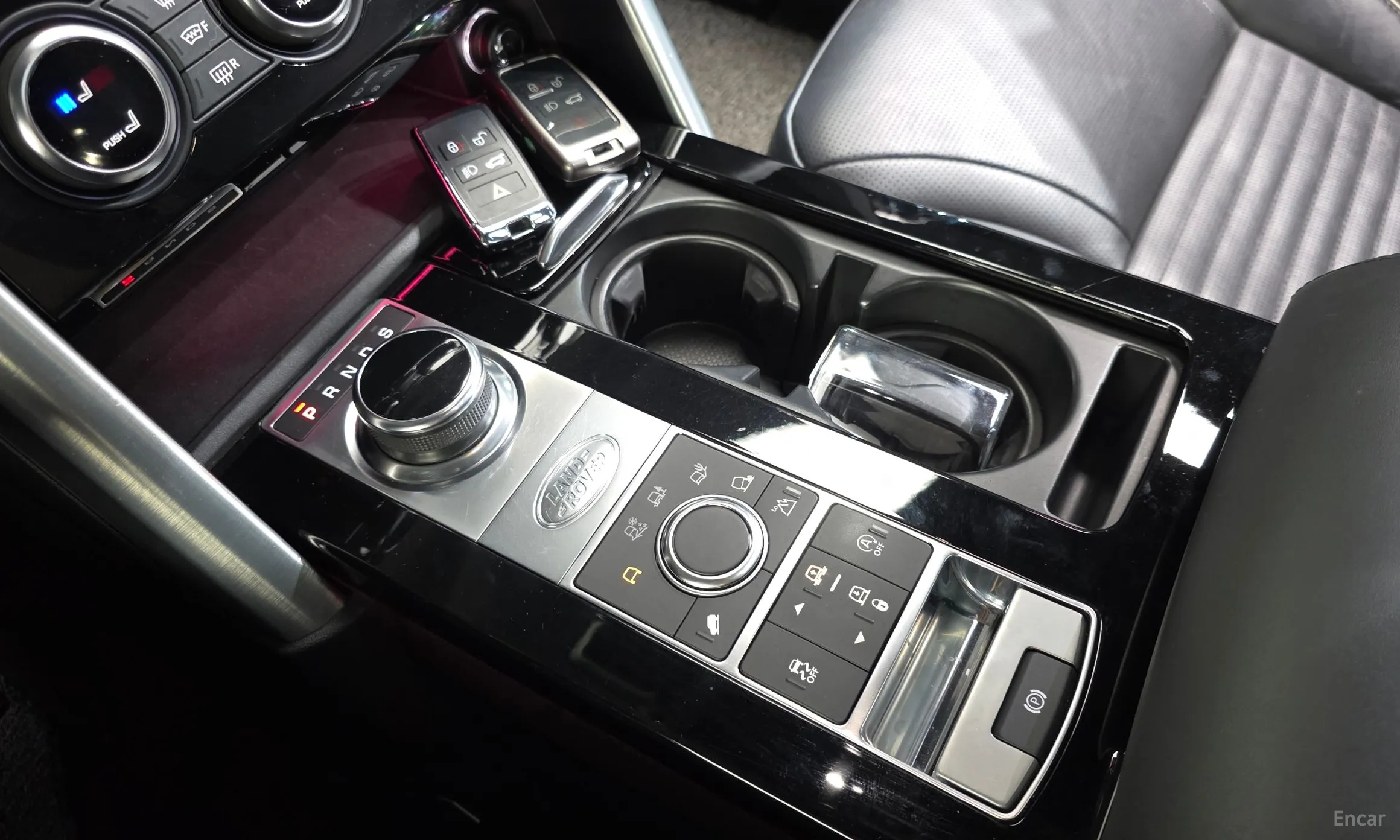 Land Rover Discovery 5 превью 9
