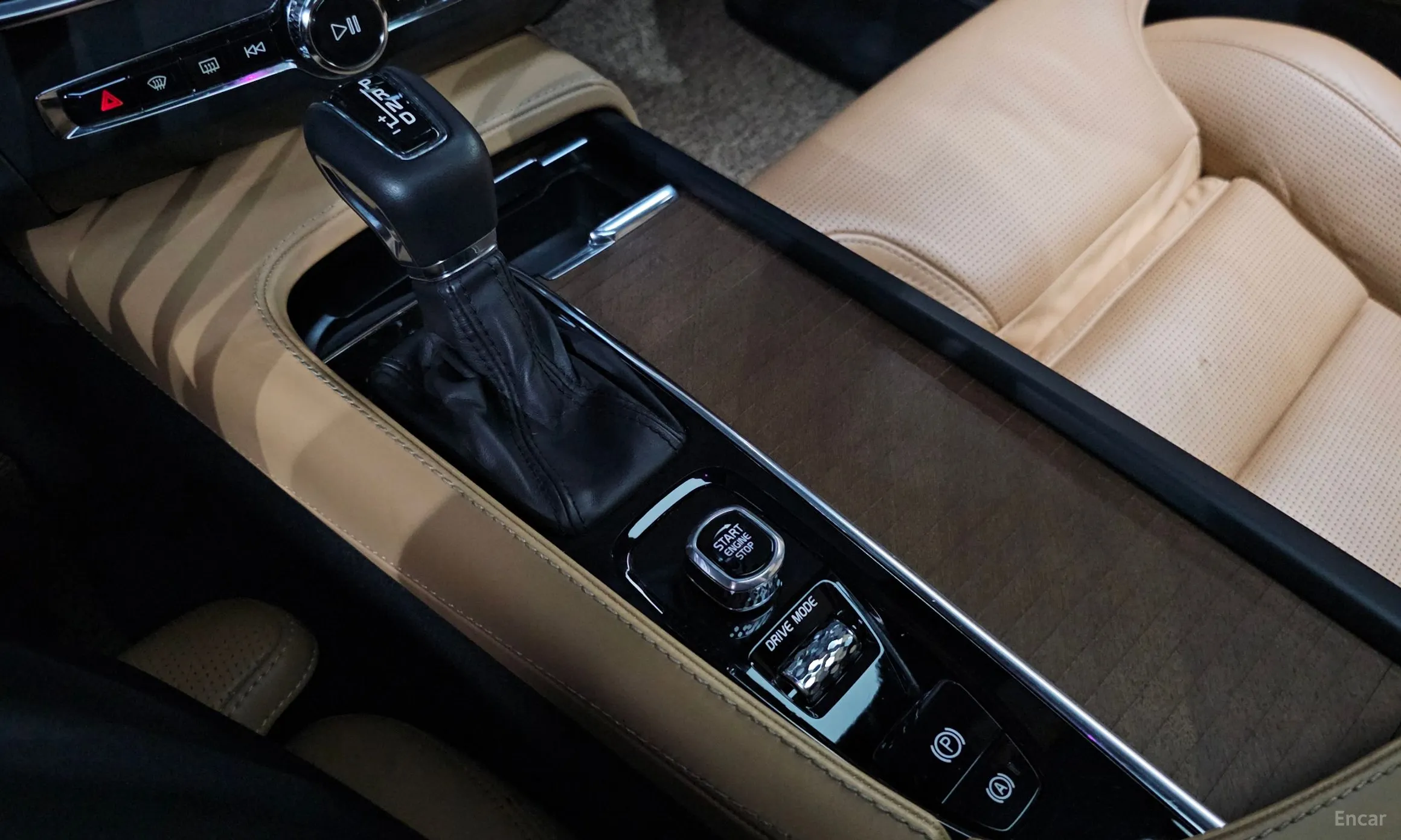 Volvo S90 превью 9
