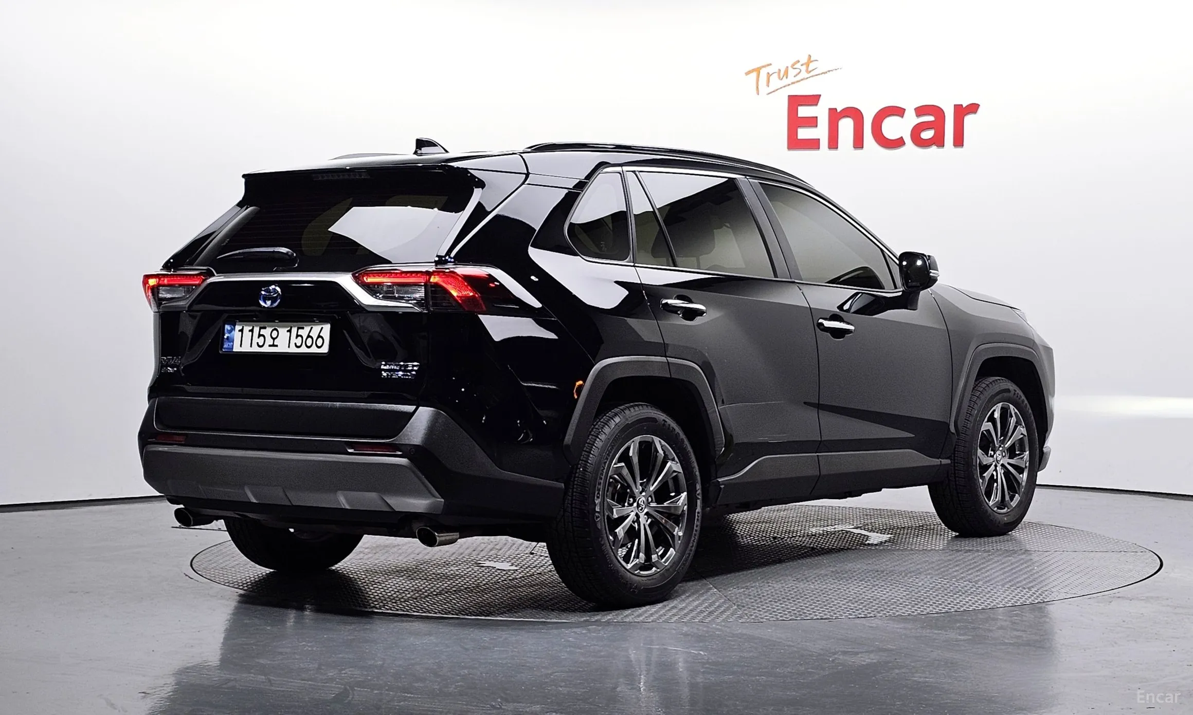 Toyota RAV4 5th Generation