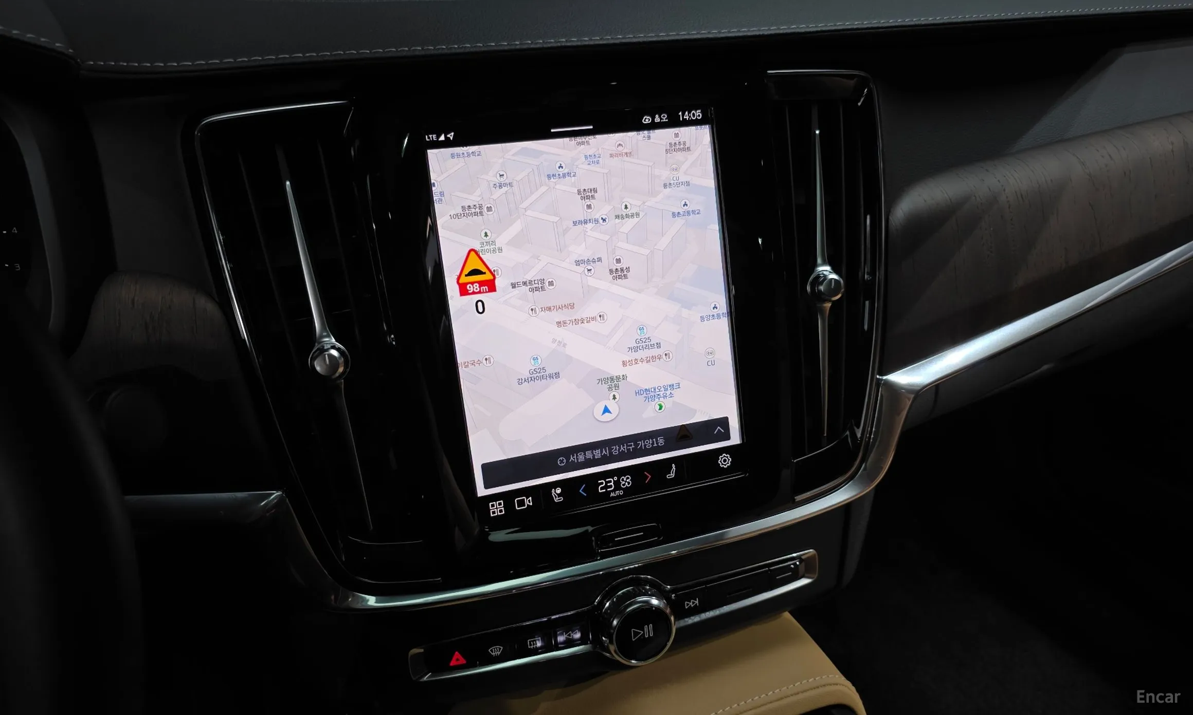 Volvo S90 превью 15