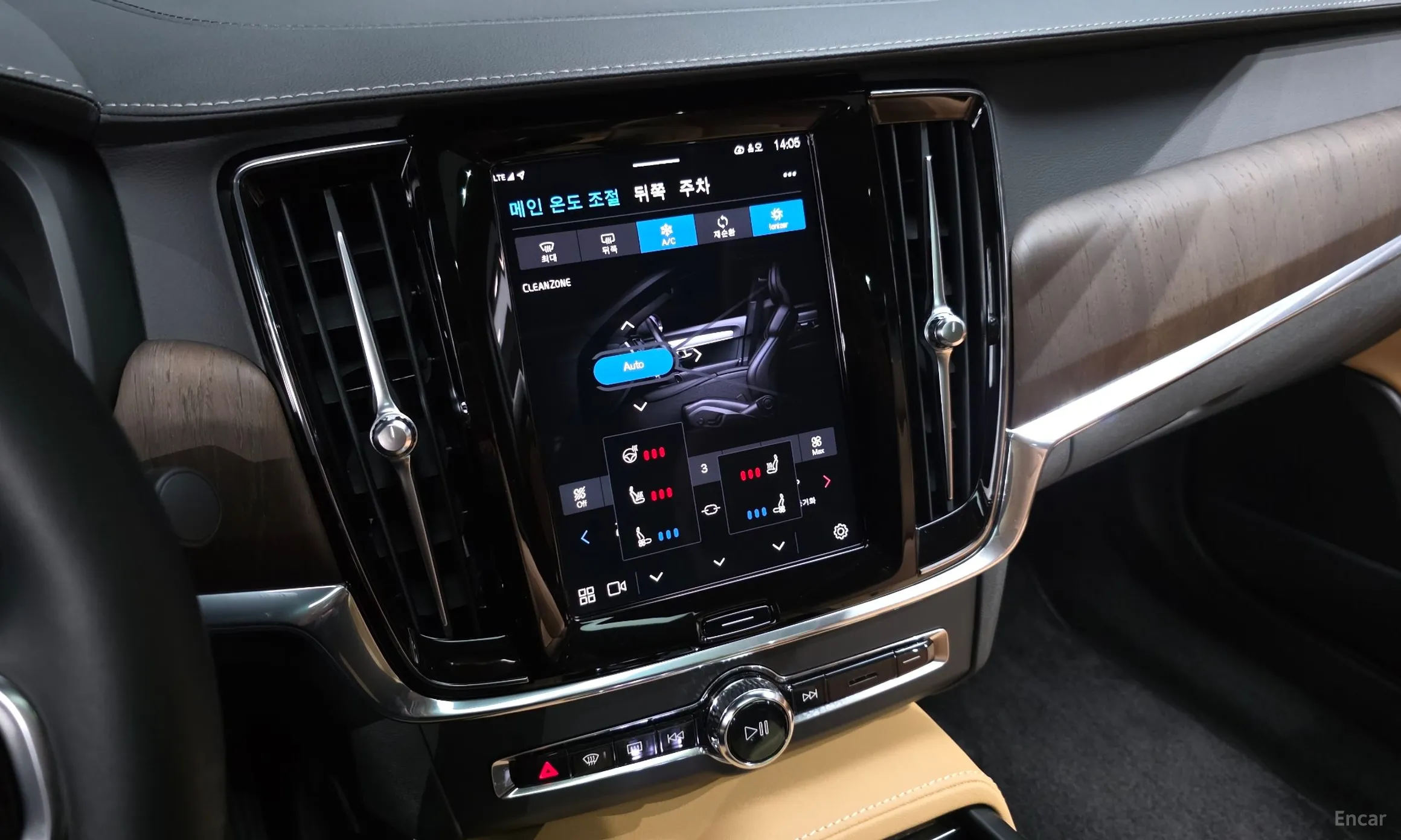 Volvo S90 превью 17