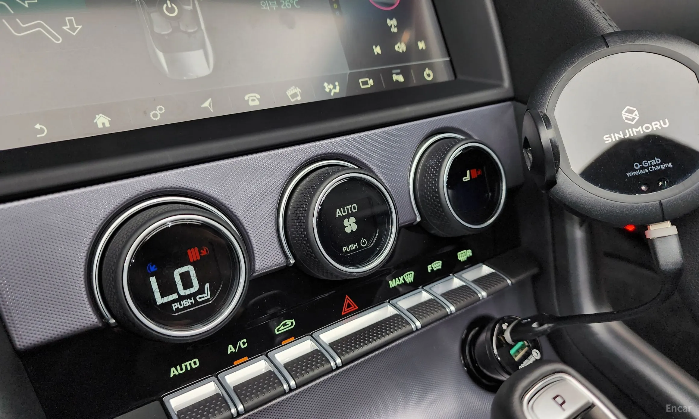 Jaguar F-TYPE превью 20