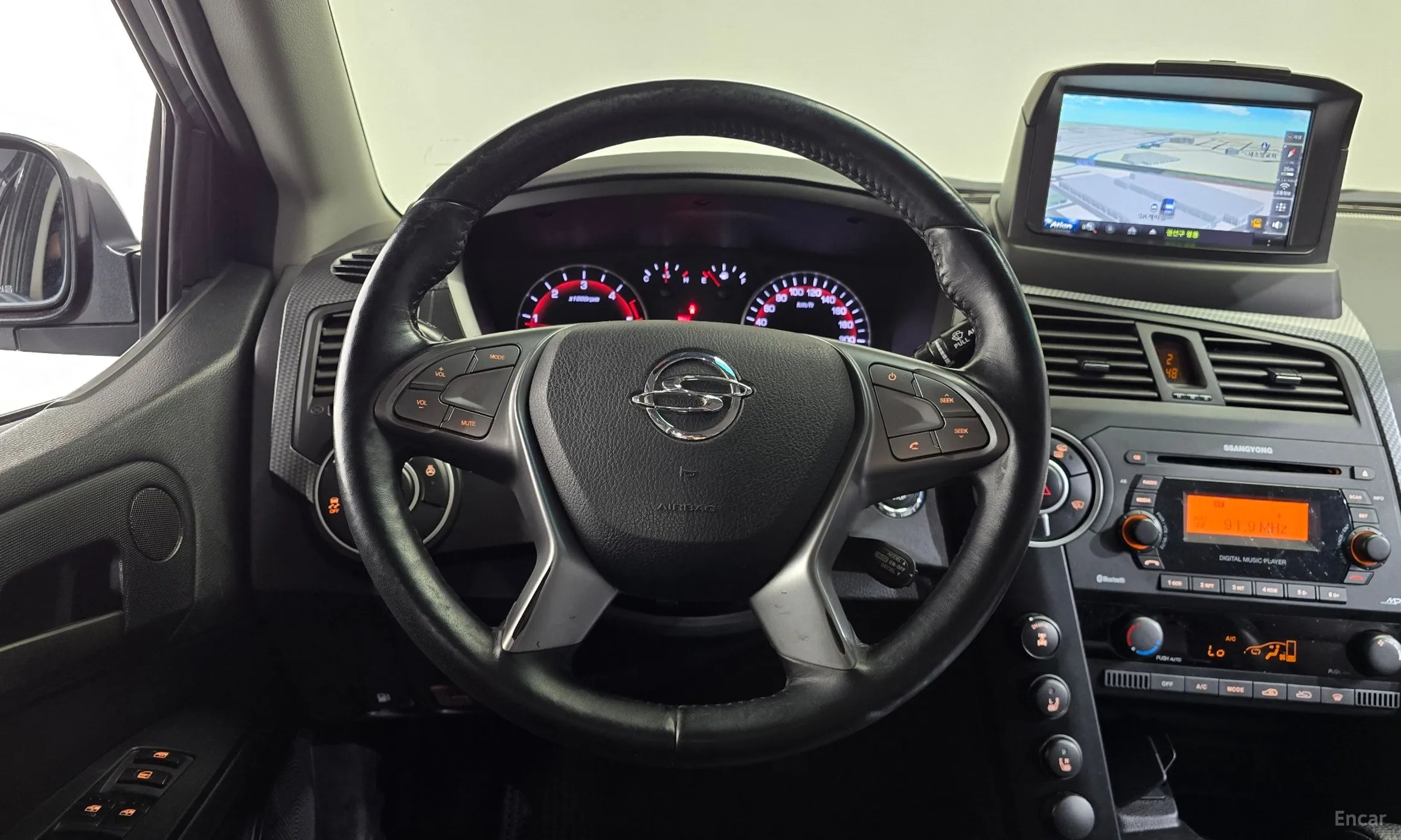 KG Mobility (SsangYong) Korando Sports превью 13