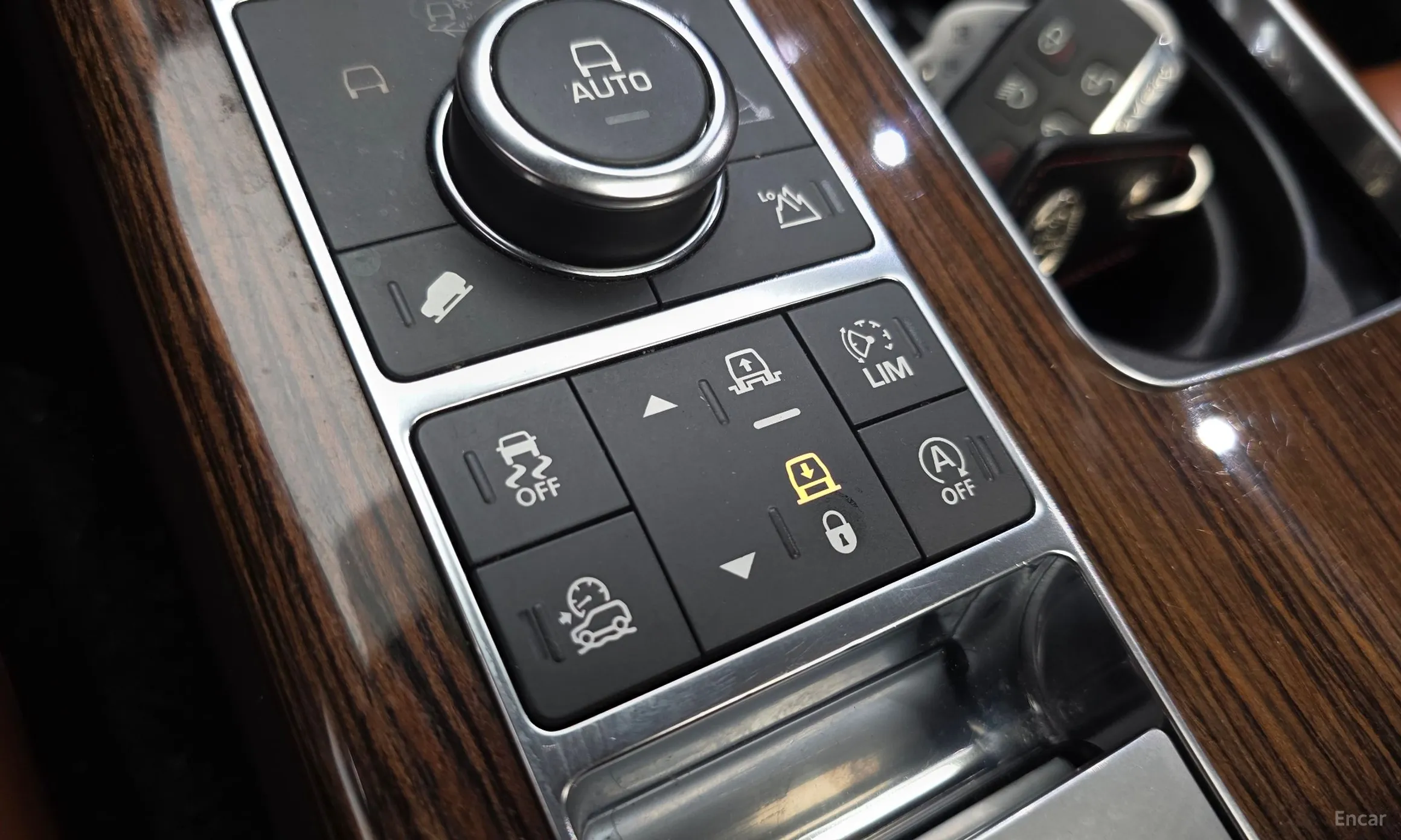 Land Rover Range Rover 4th Generation превью 20