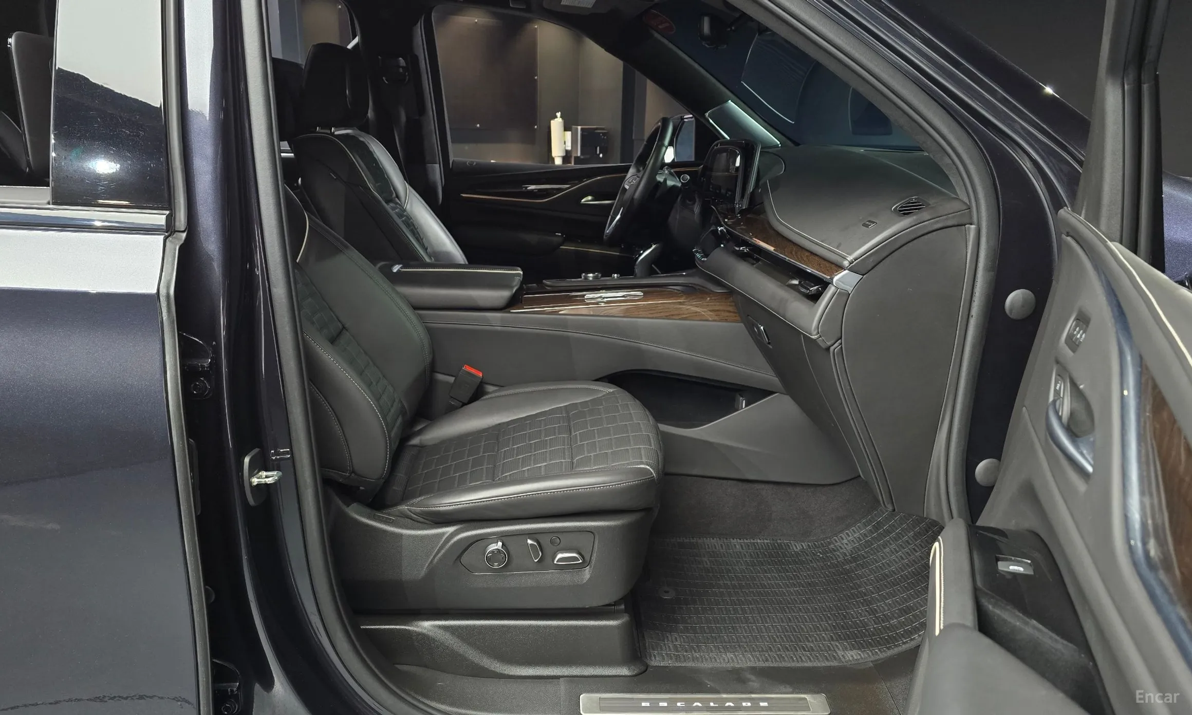 Cadillac Escalade 5th Generation превью 11