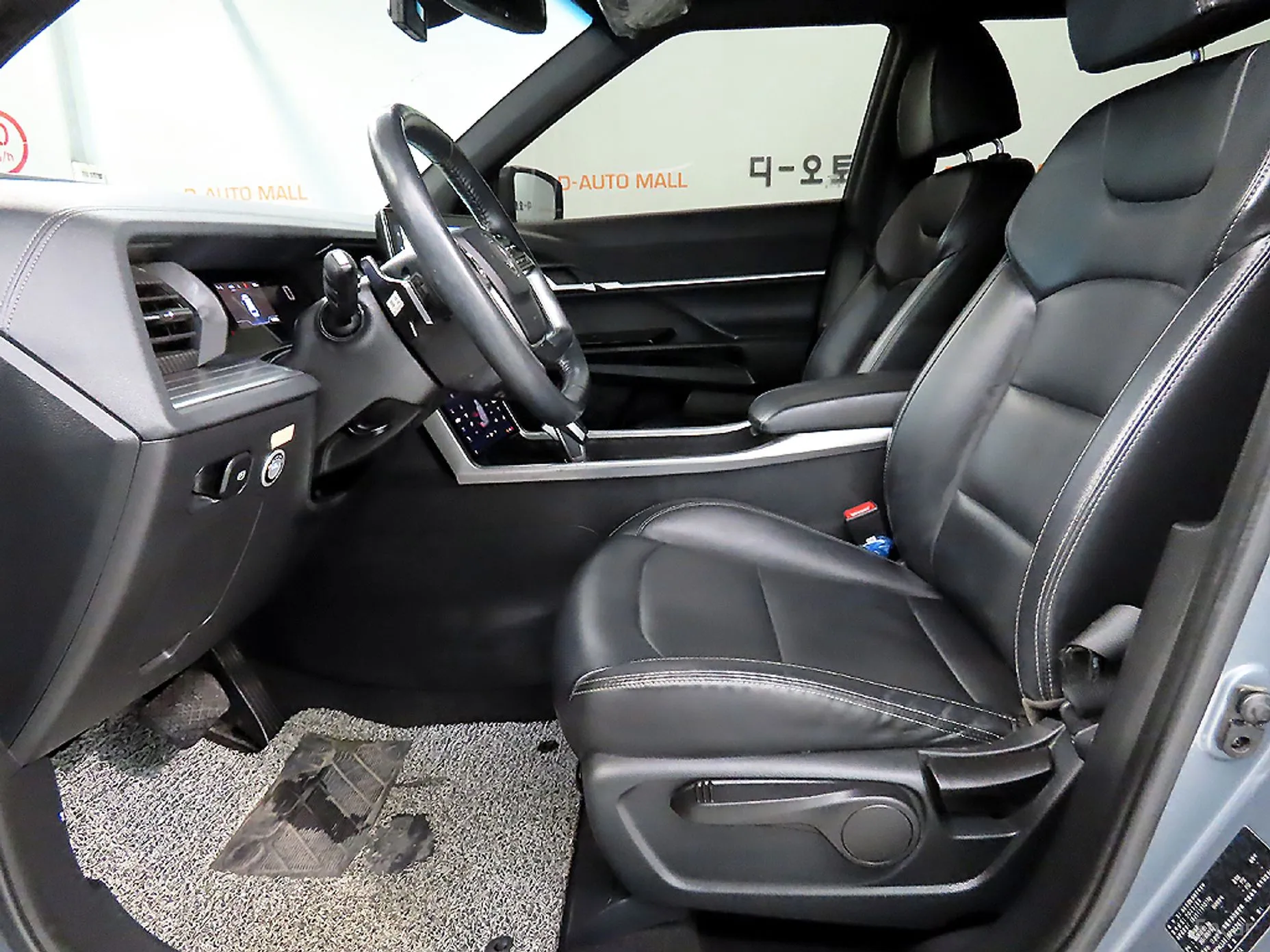 KG Mobility (SsangYong) Torres превью 10