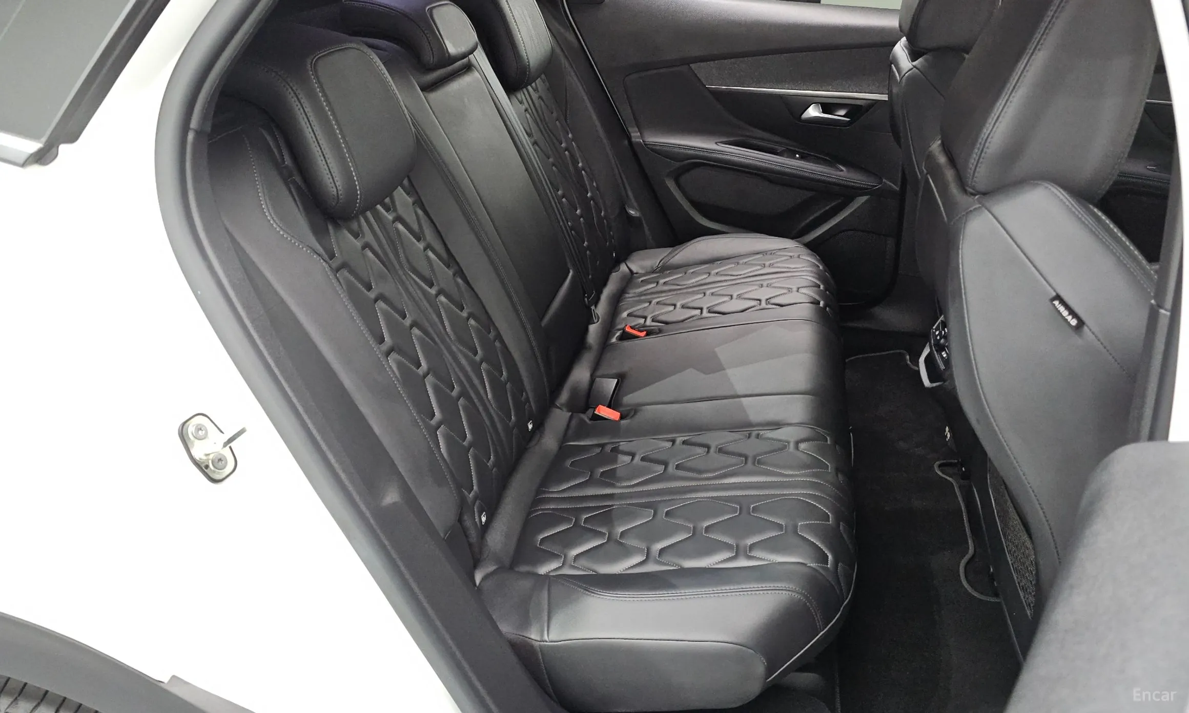 Peugeot 3008 2nd generation превью 11