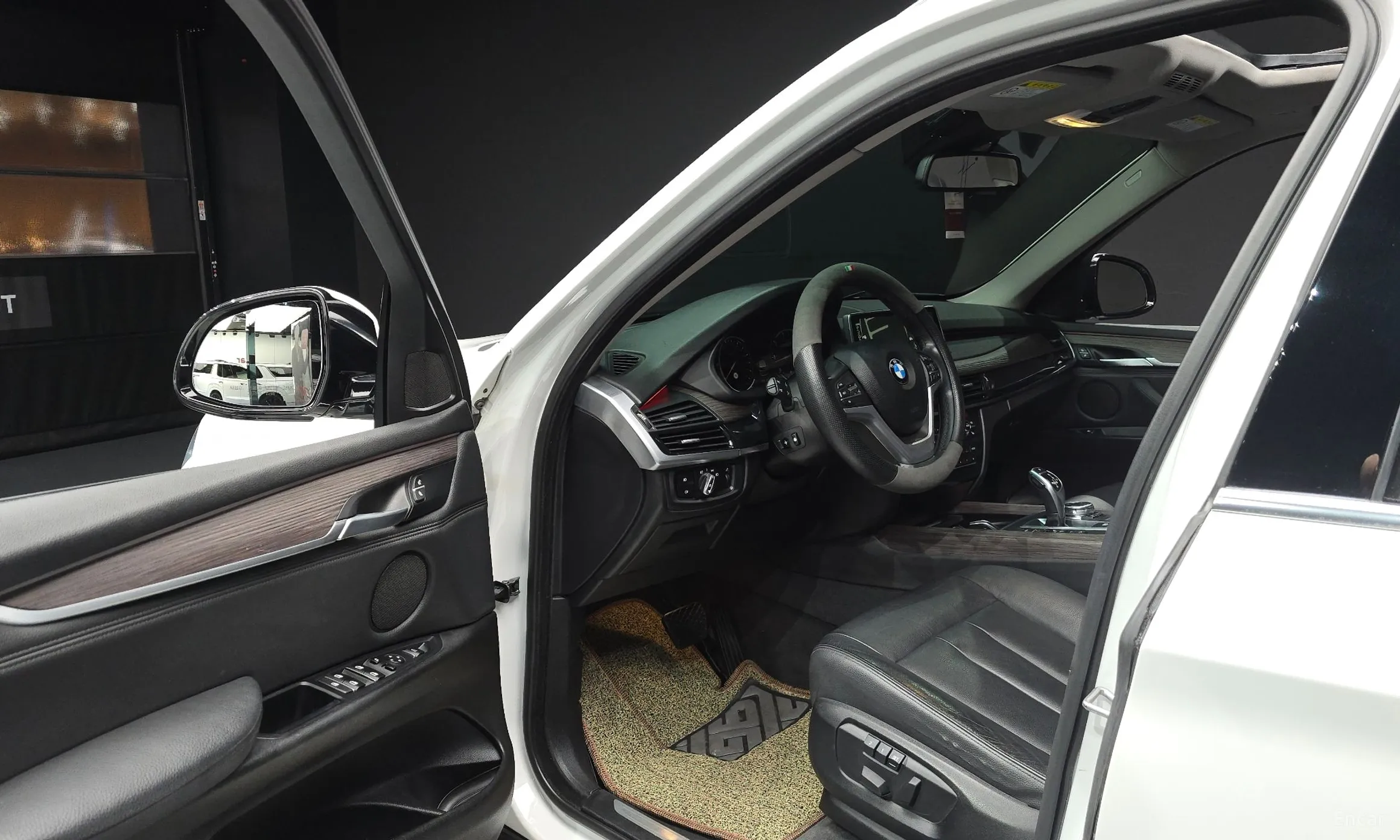 BMW X5 (F15) превью 10