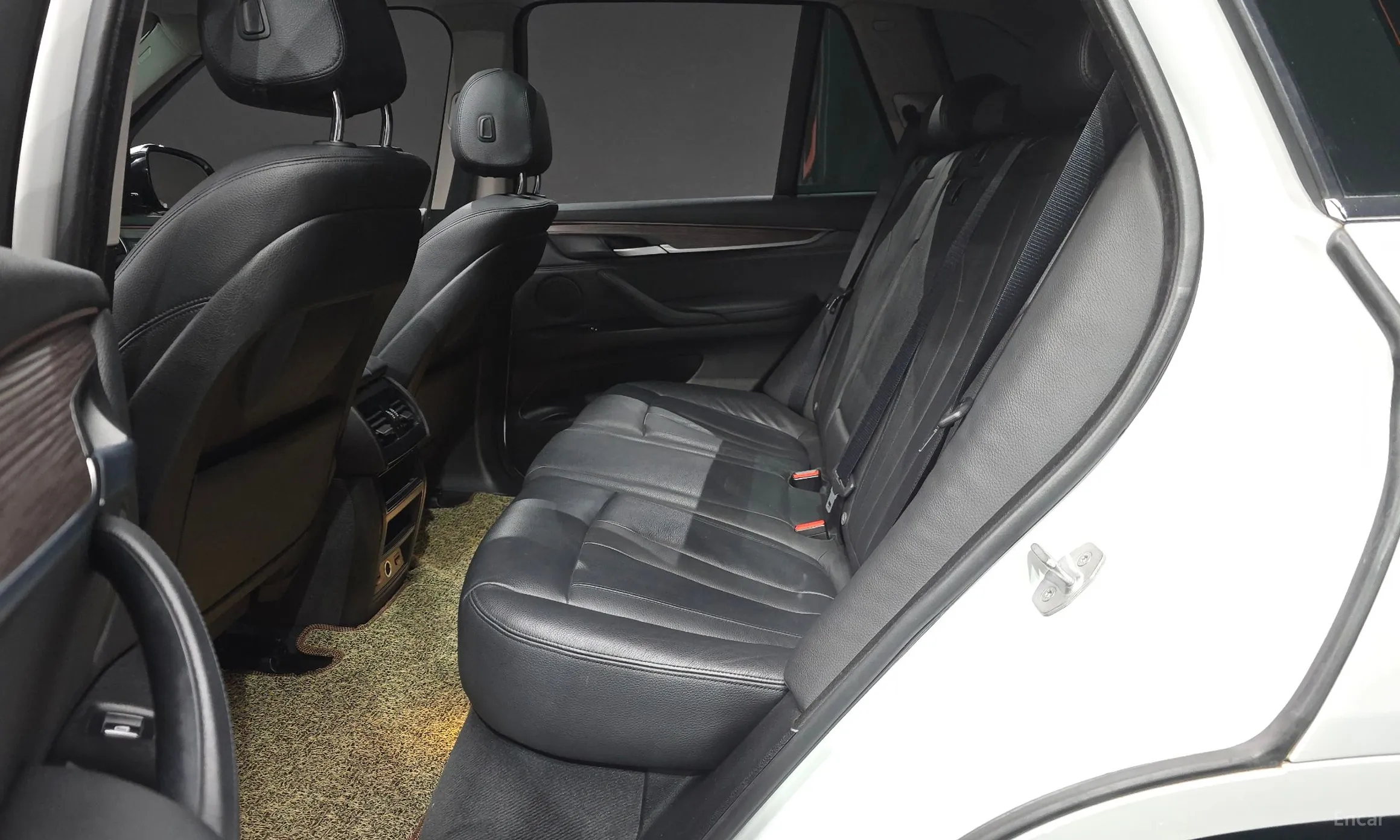 BMW X5 (F15) превью 12