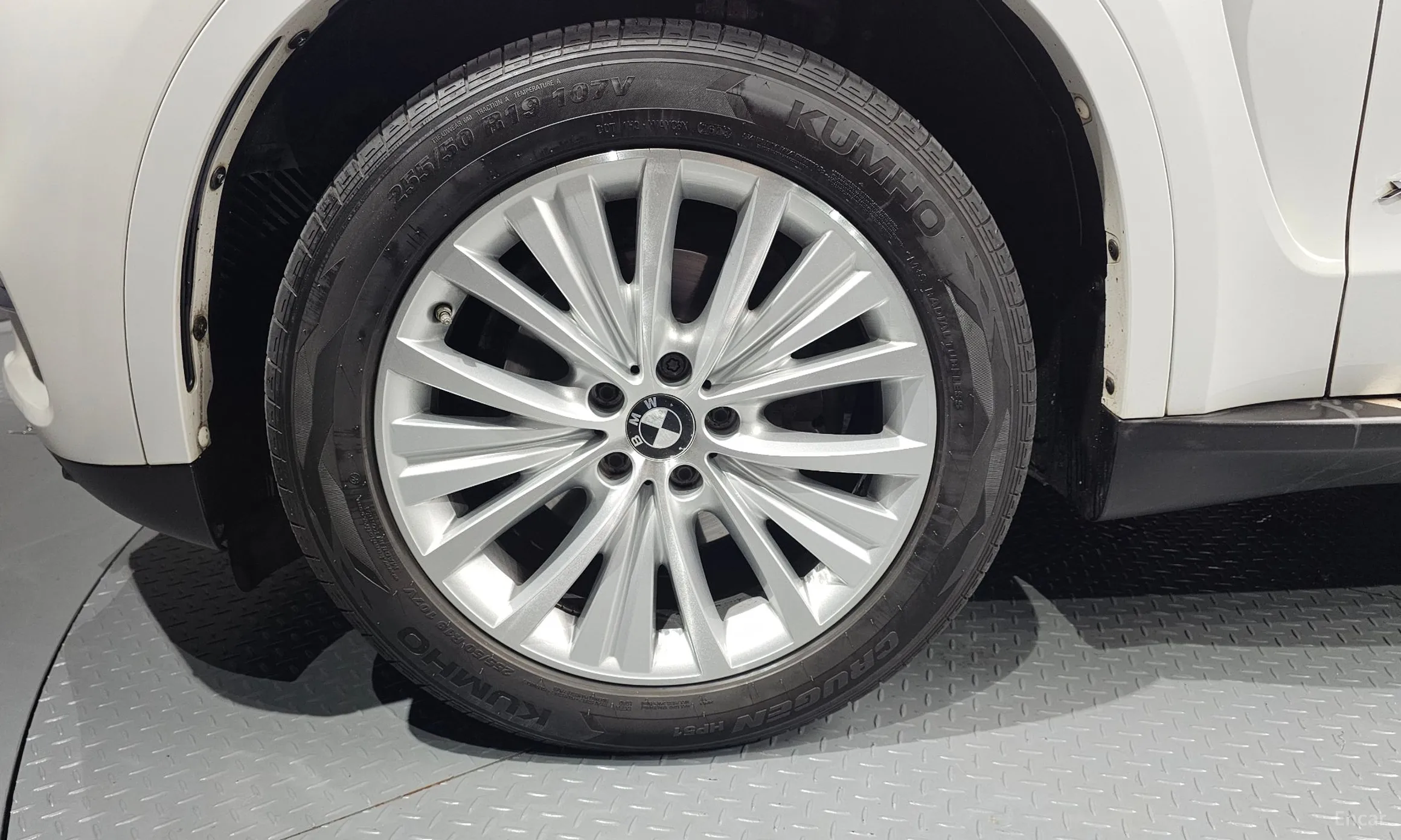 BMW X5 (F15) превью 5