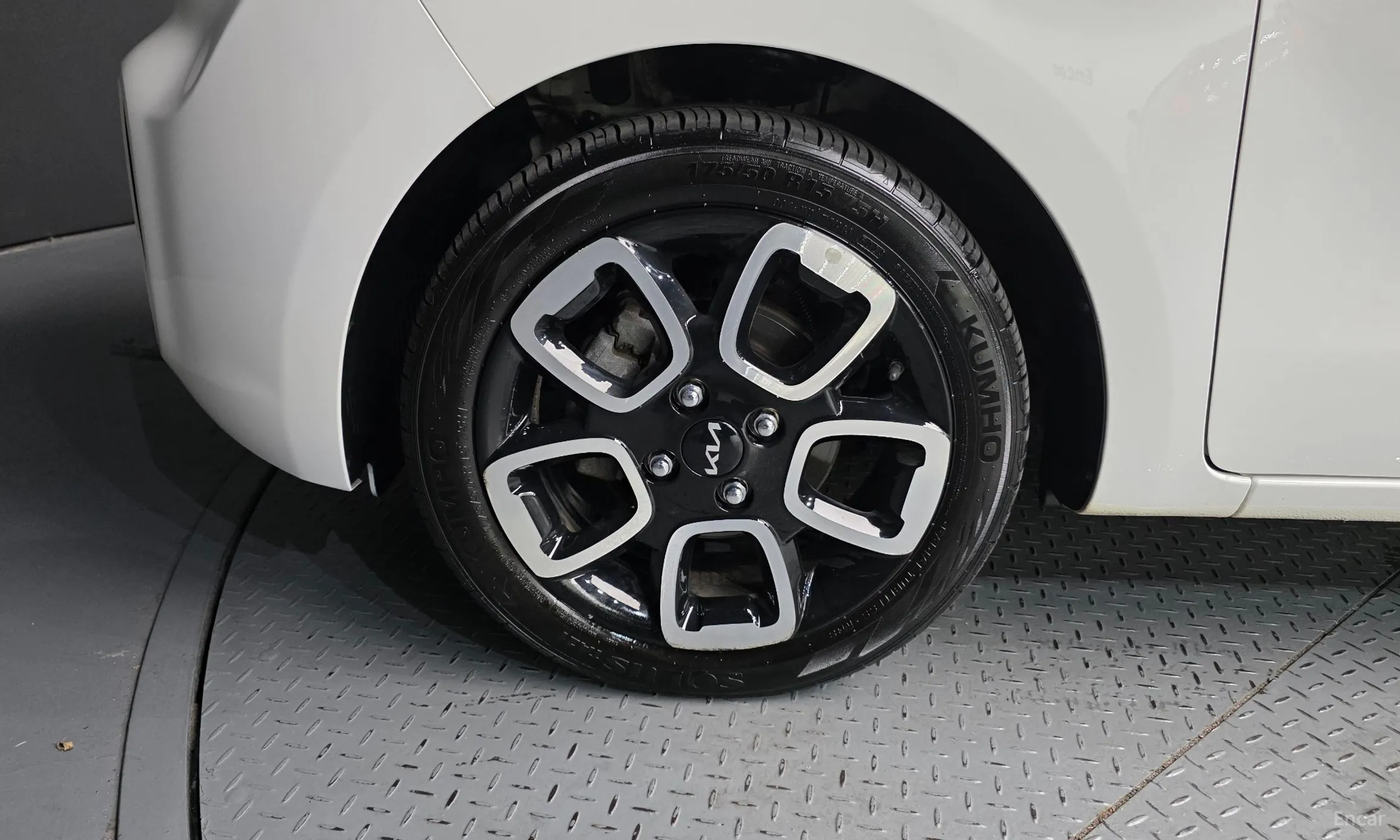 Kia Ray превью 5