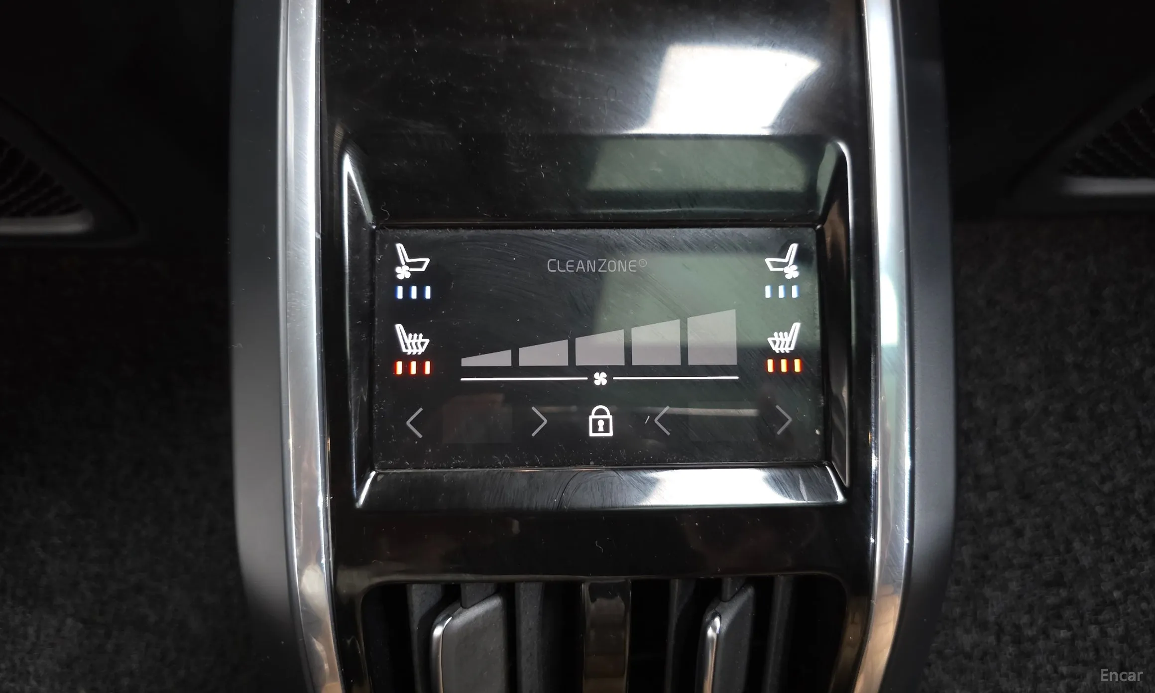 Volvo S90 превью 18