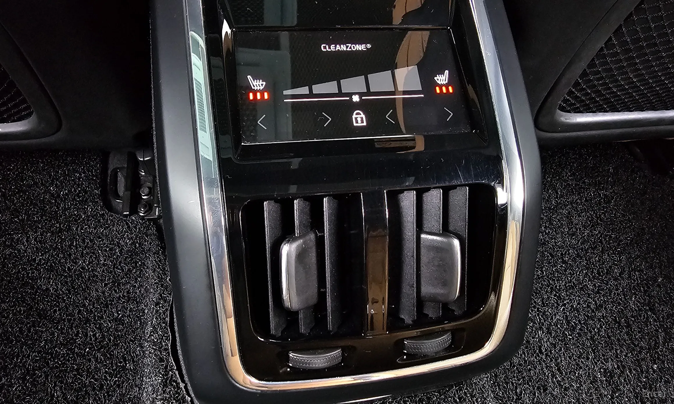Volvo S90 превью 18