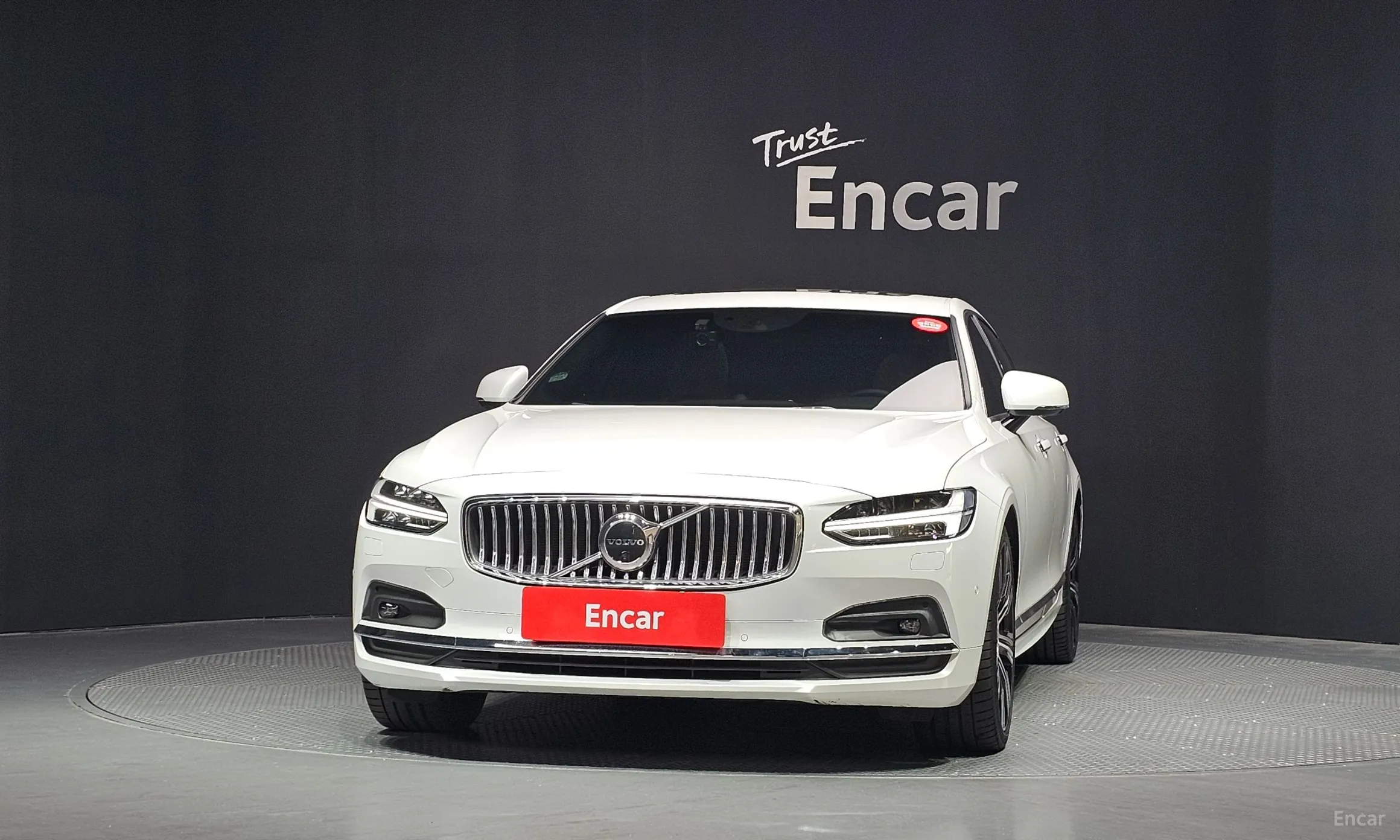 Volvo S90 превью 3
