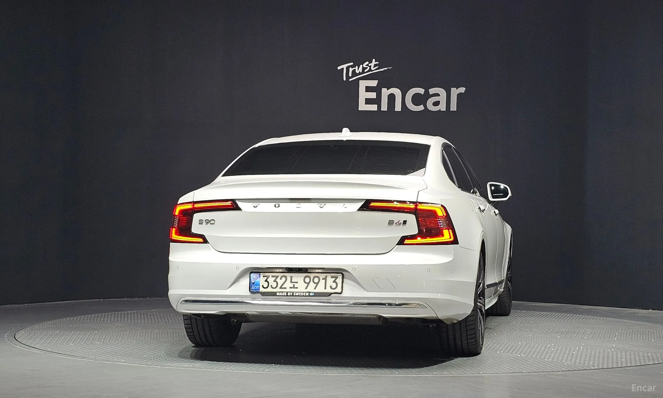 Volvo S90 превью 4