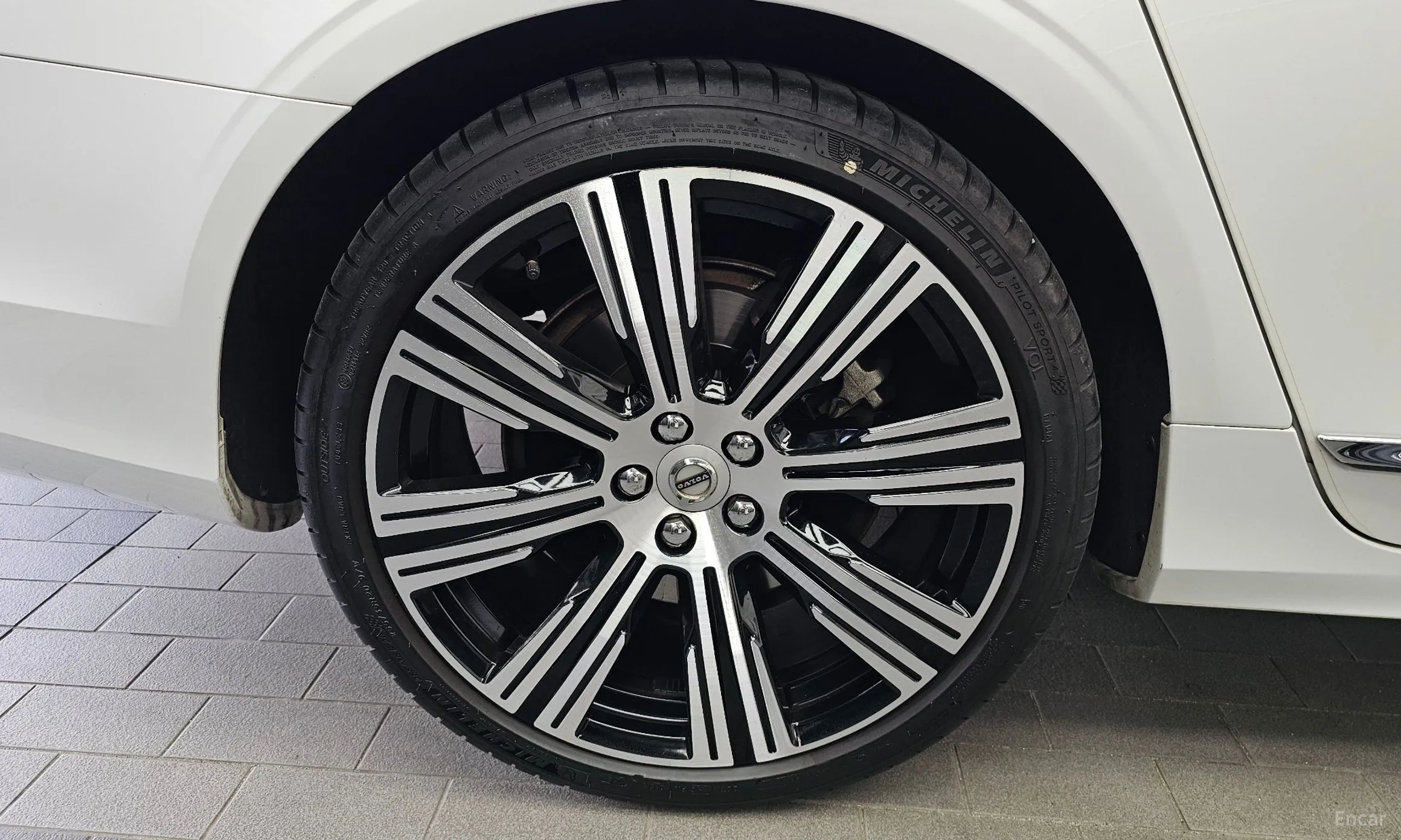Volvo S90 превью 5