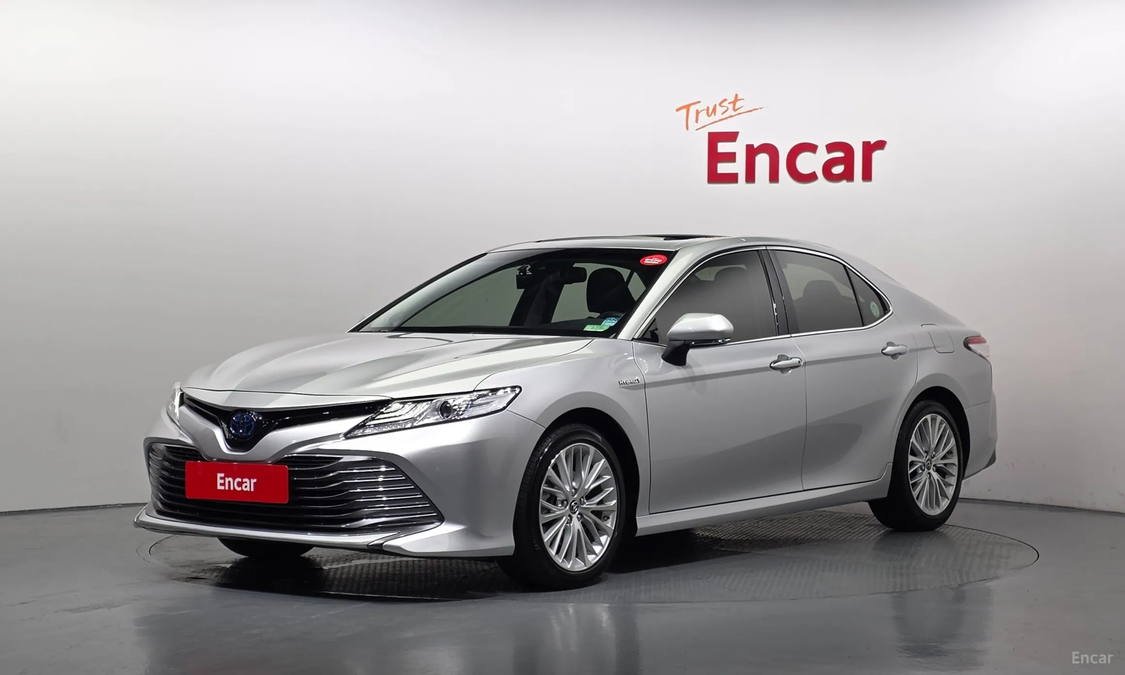 Camry (XV70)