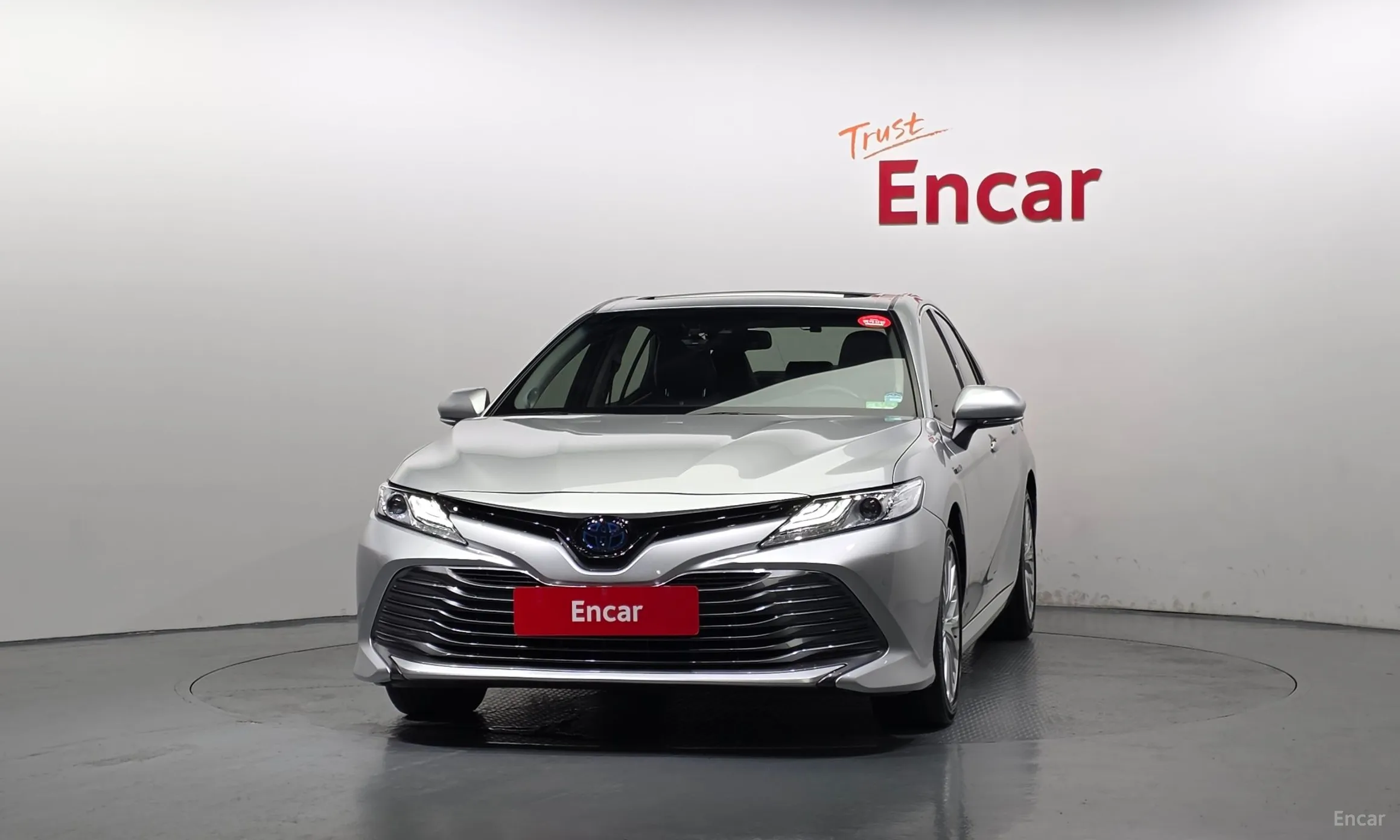 Toyota Camry (XV70) превью 3