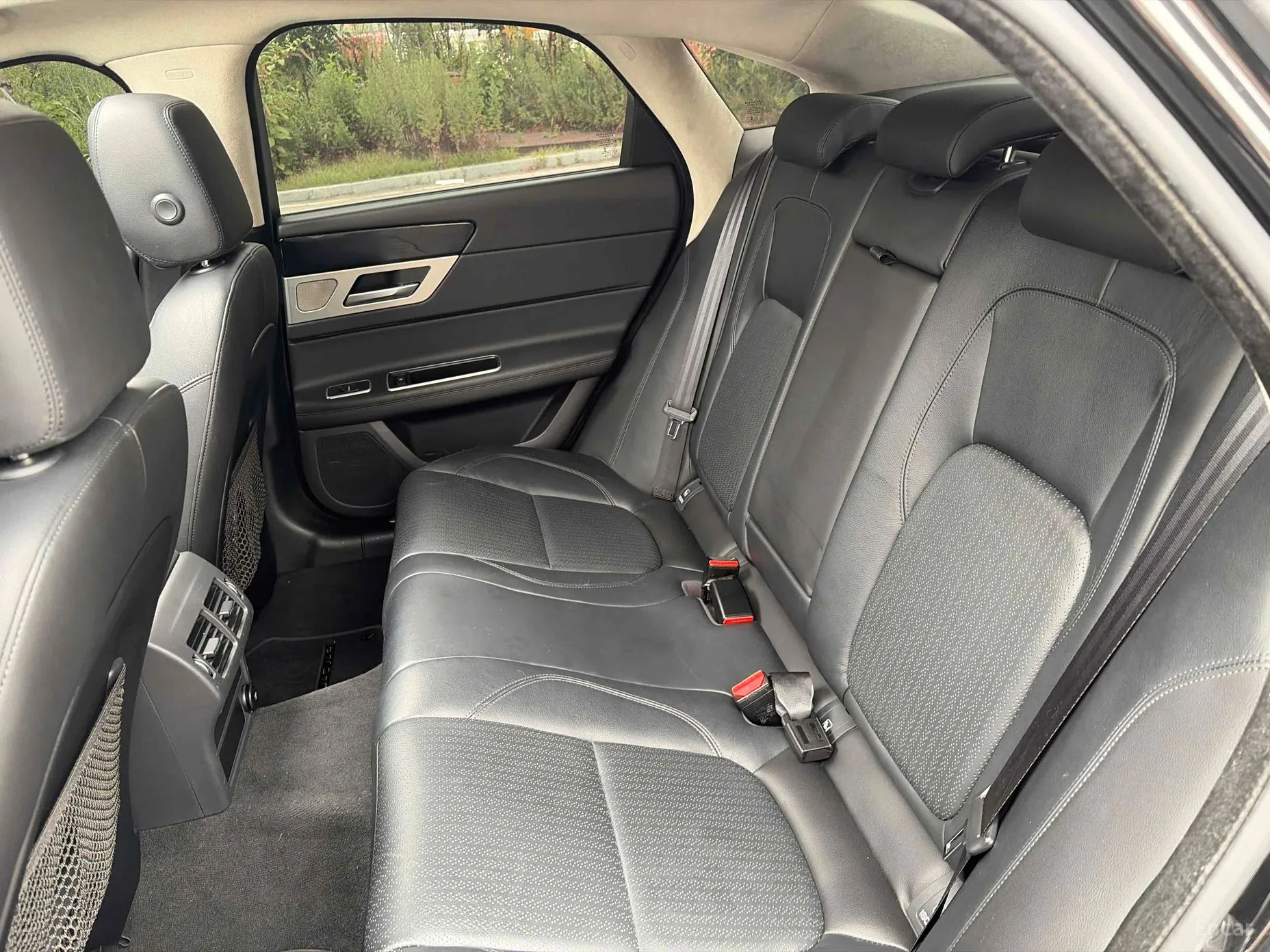 Jaguar XF (x260) превью 18