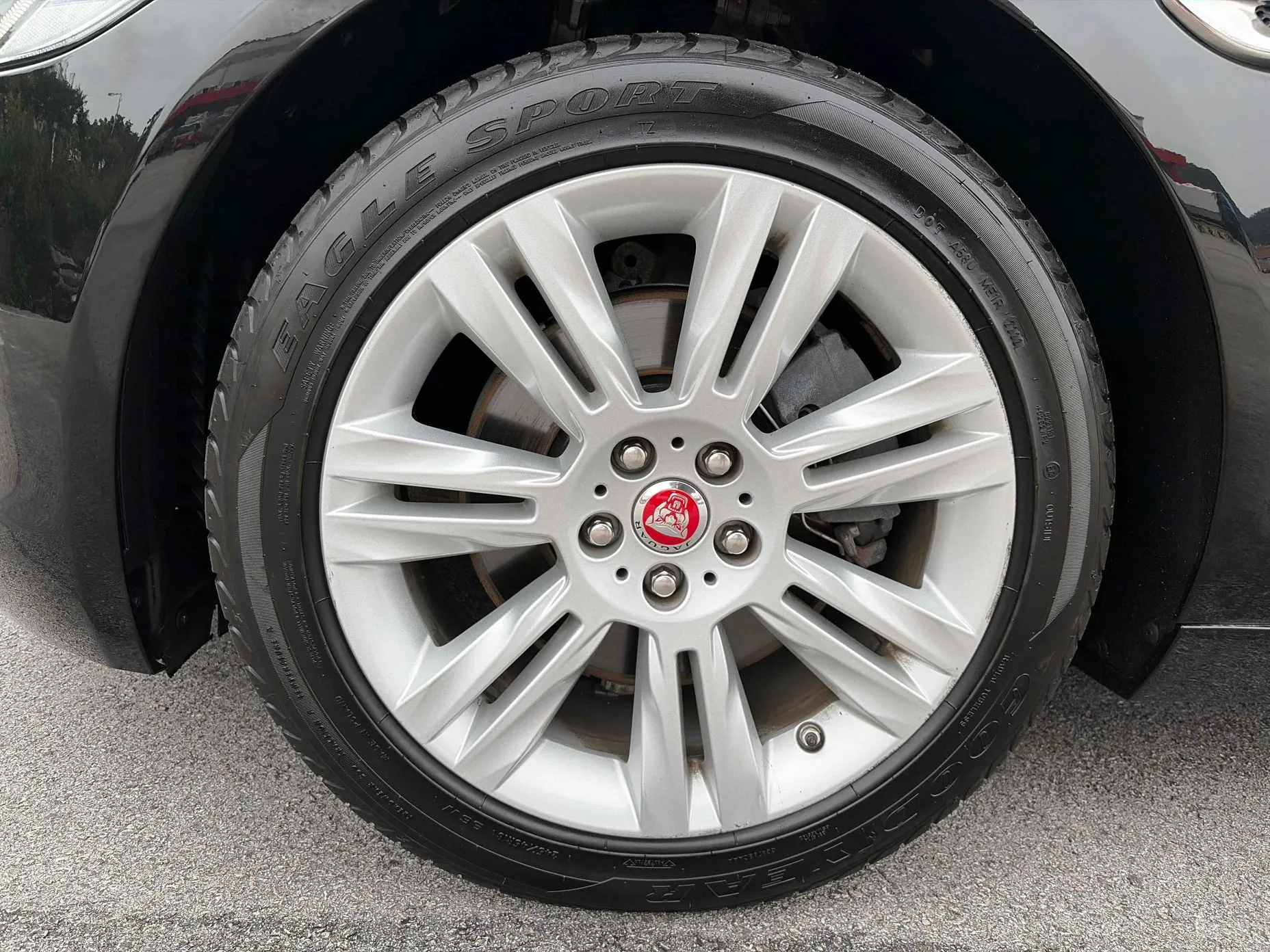Jaguar XF (x260) превью 5