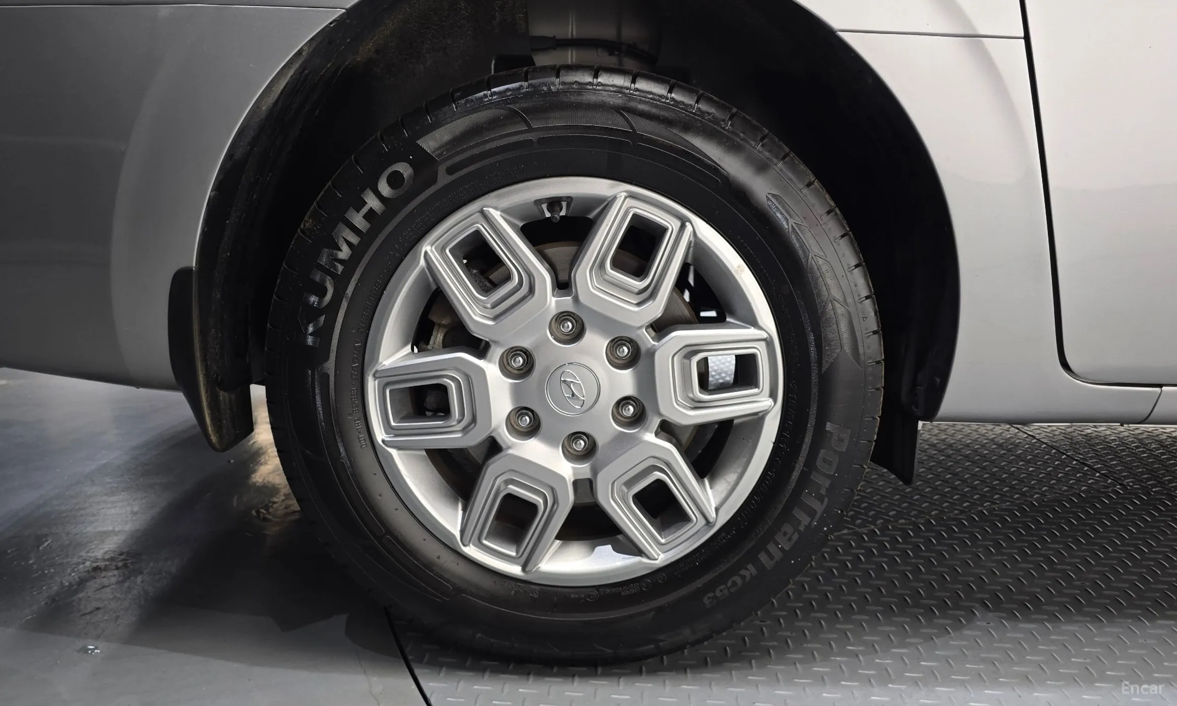 Hyundai Staria превью 5