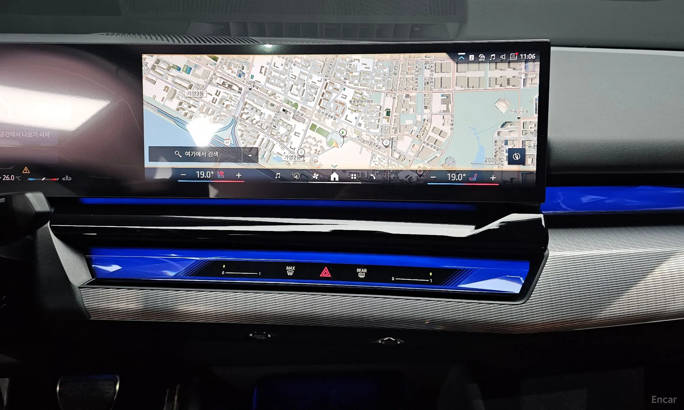 BMW 5 Series (G60) превью 14