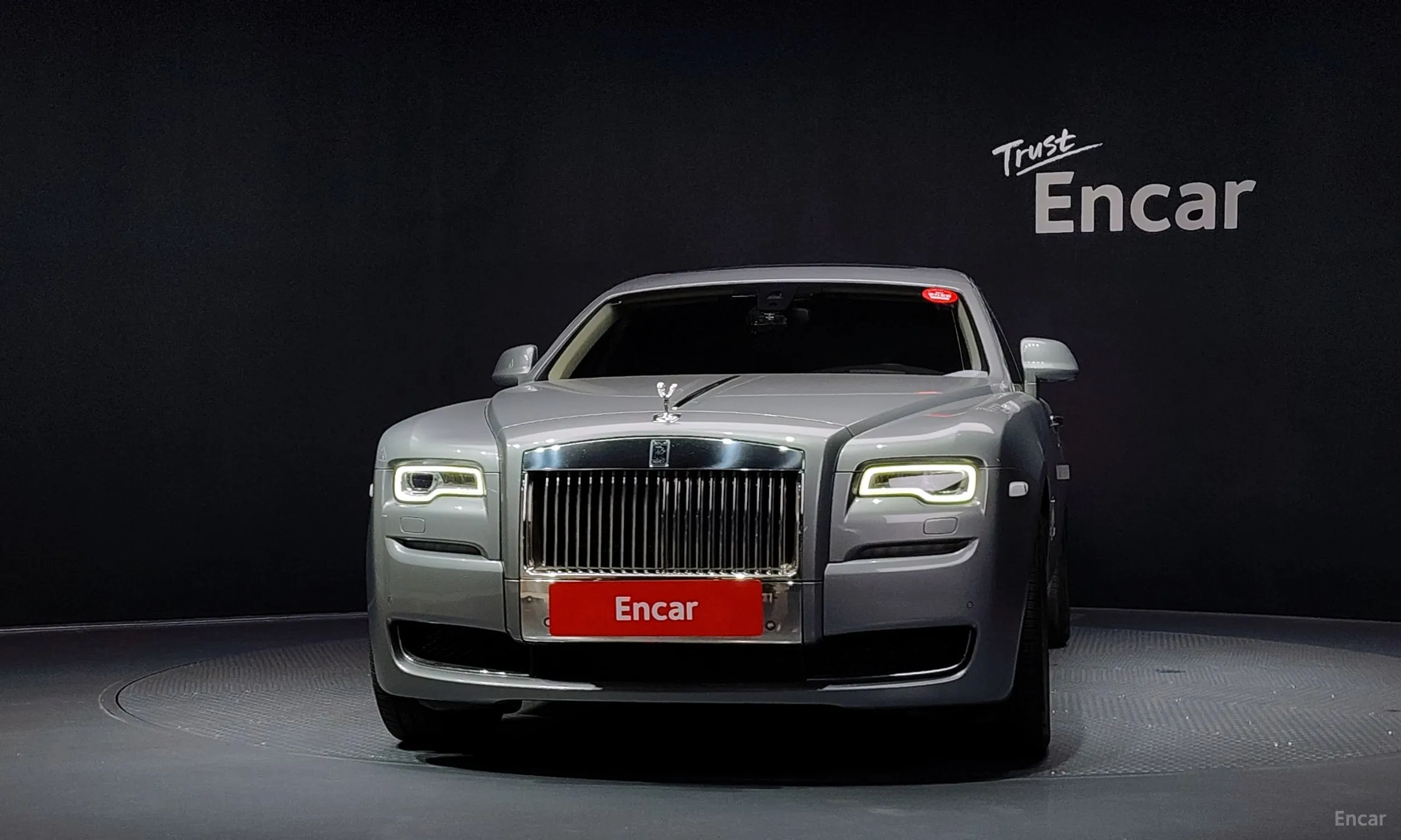 Rolls-Royce Ghost превью 3