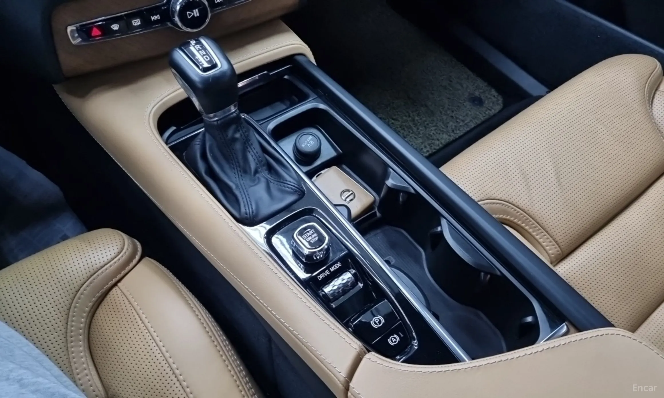 Volvo XC90 Gen 2 превью 12