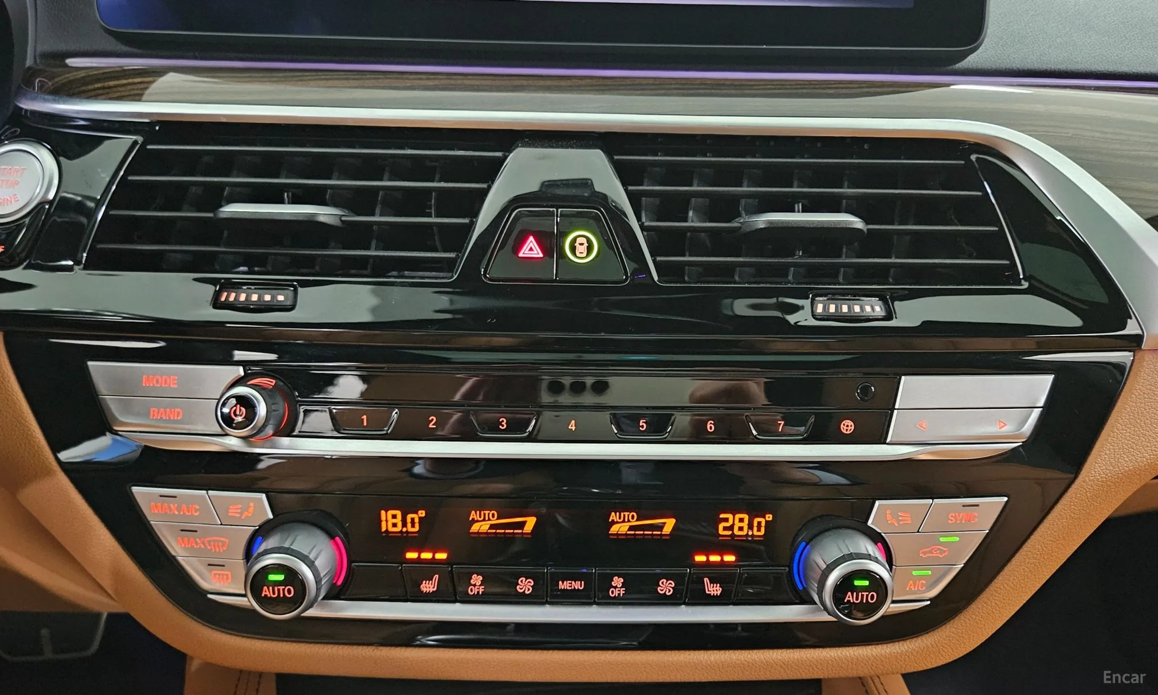 BMW 5 Series (G30) превью 13