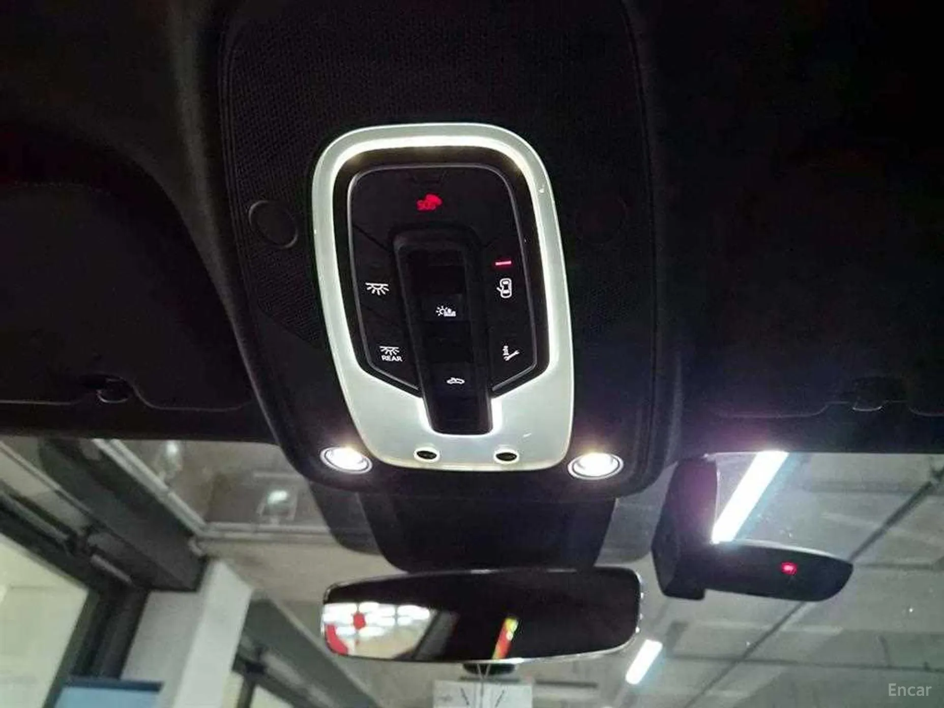 Lamborghini Urus превью 13