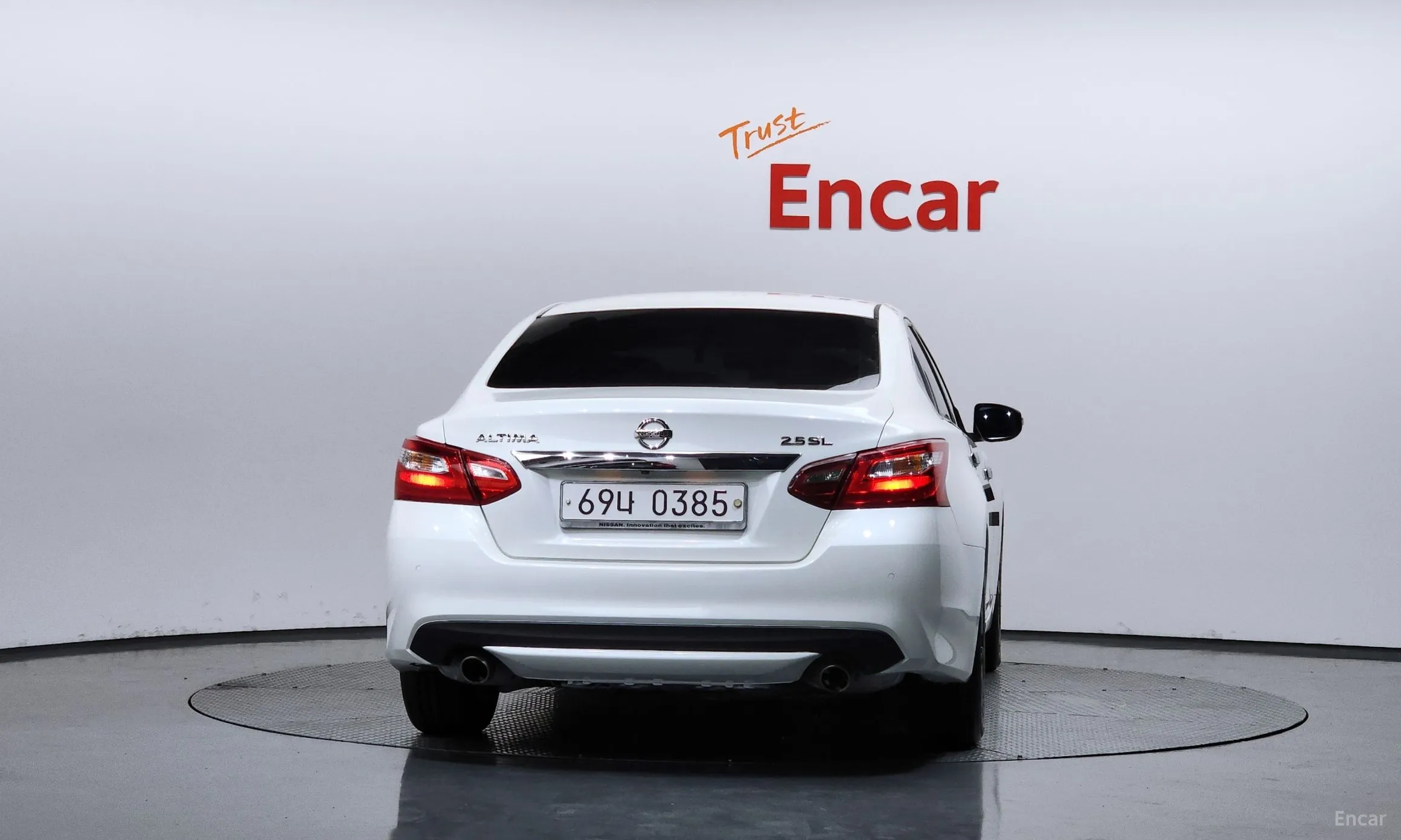 Nissan Altima превью 4