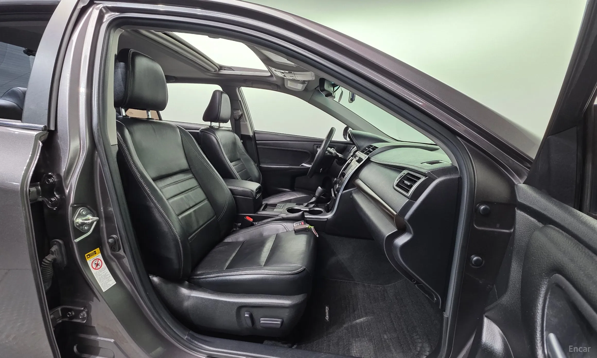 Toyota New Camry превью 10