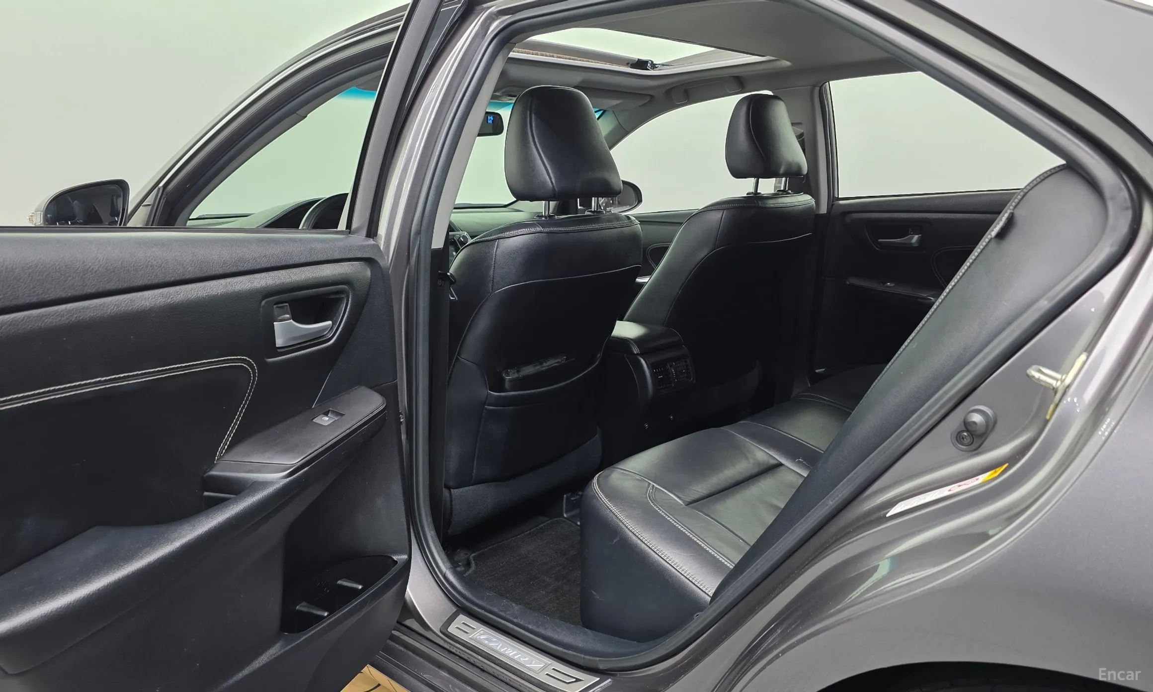 Toyota New Camry превью 17