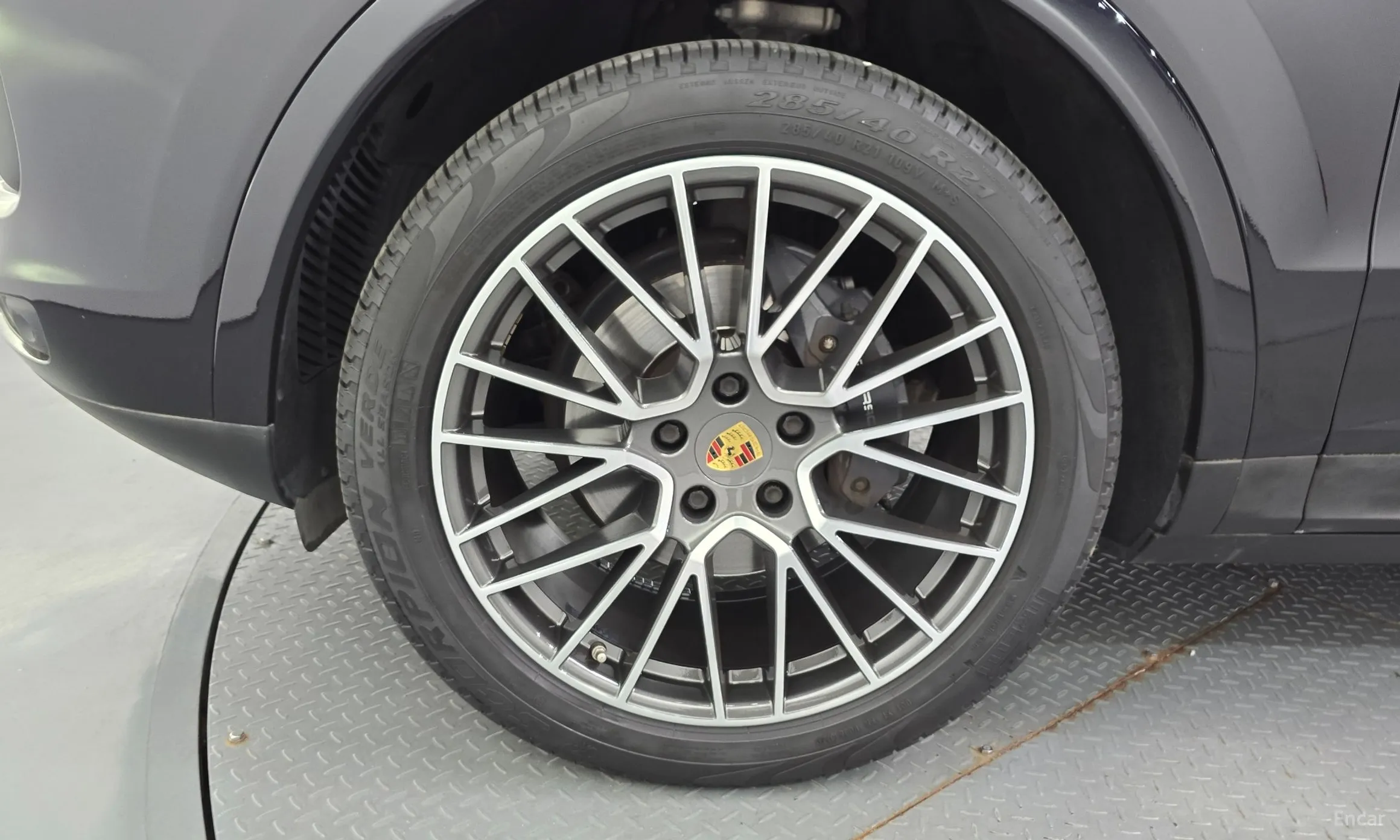 Porsche Cayenne (PO536) превью 5