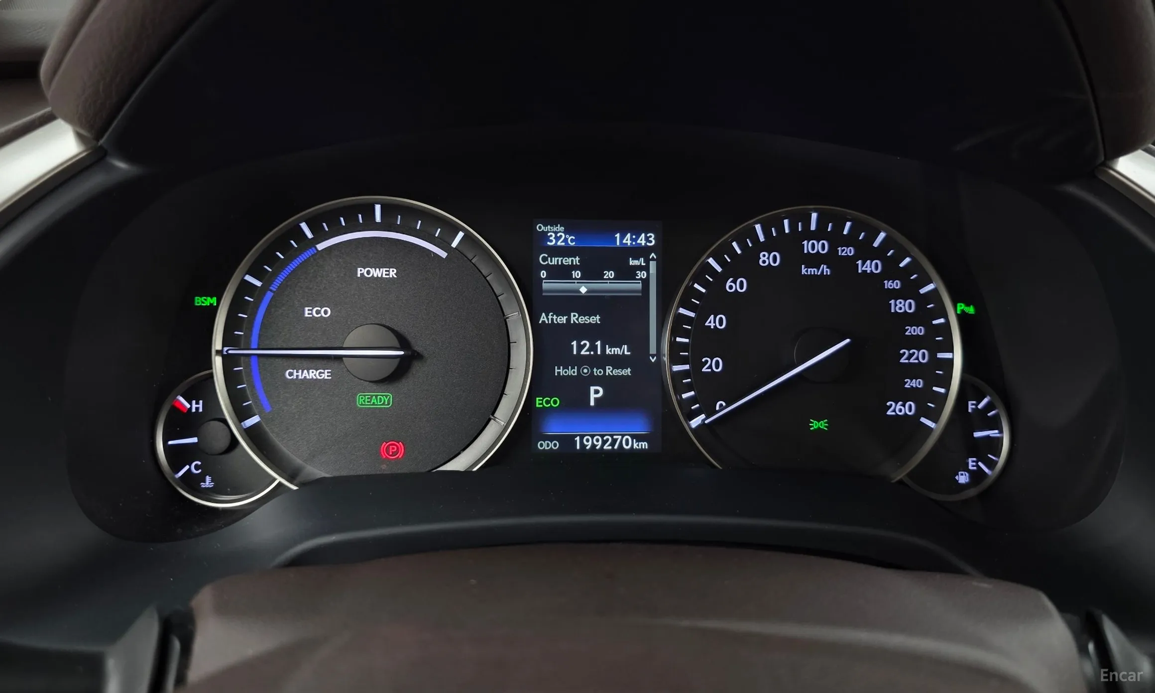 Lexus RX450h Gen 4 превью 8