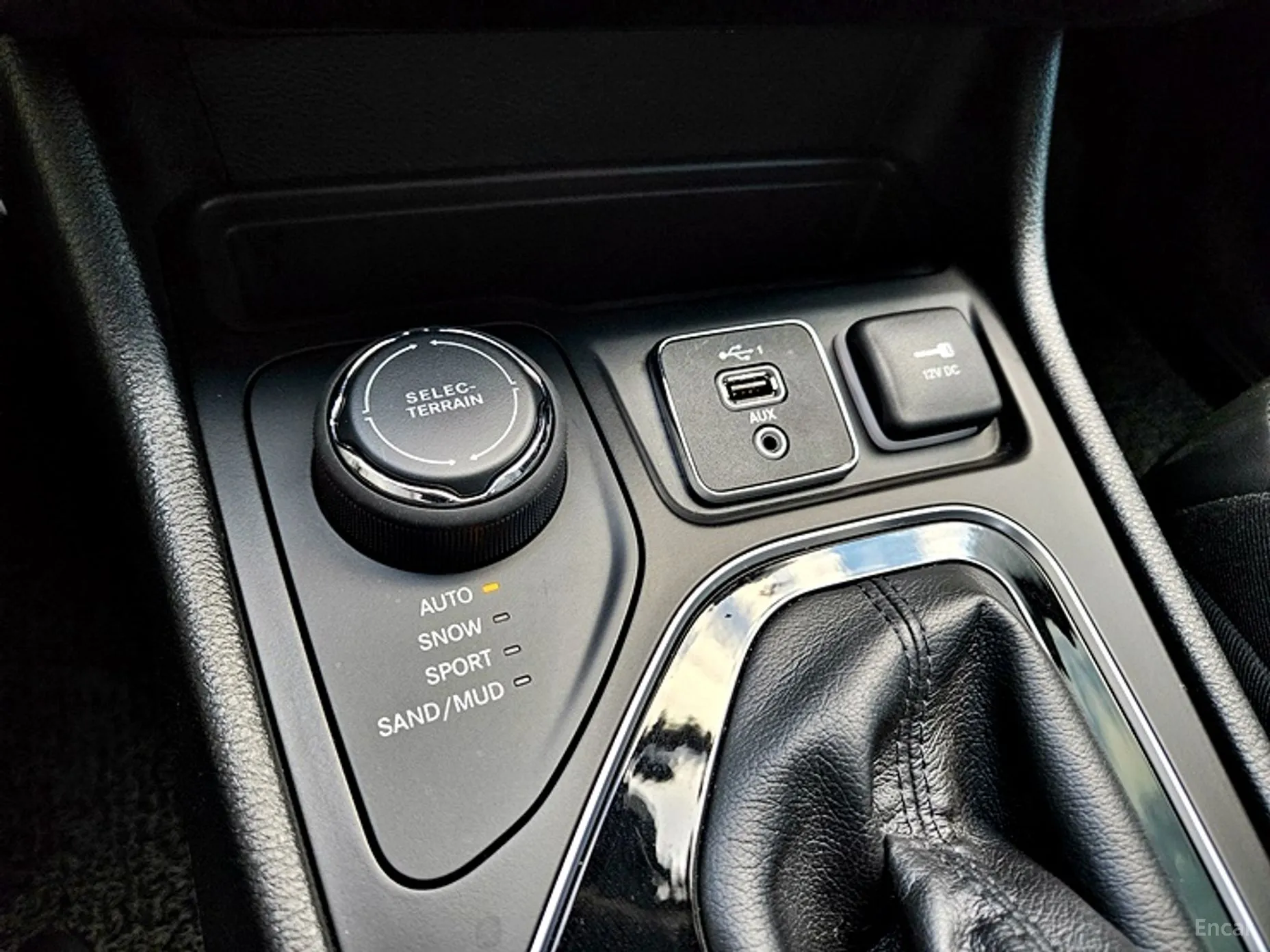 Jeep Cherokee (KL) превью 12