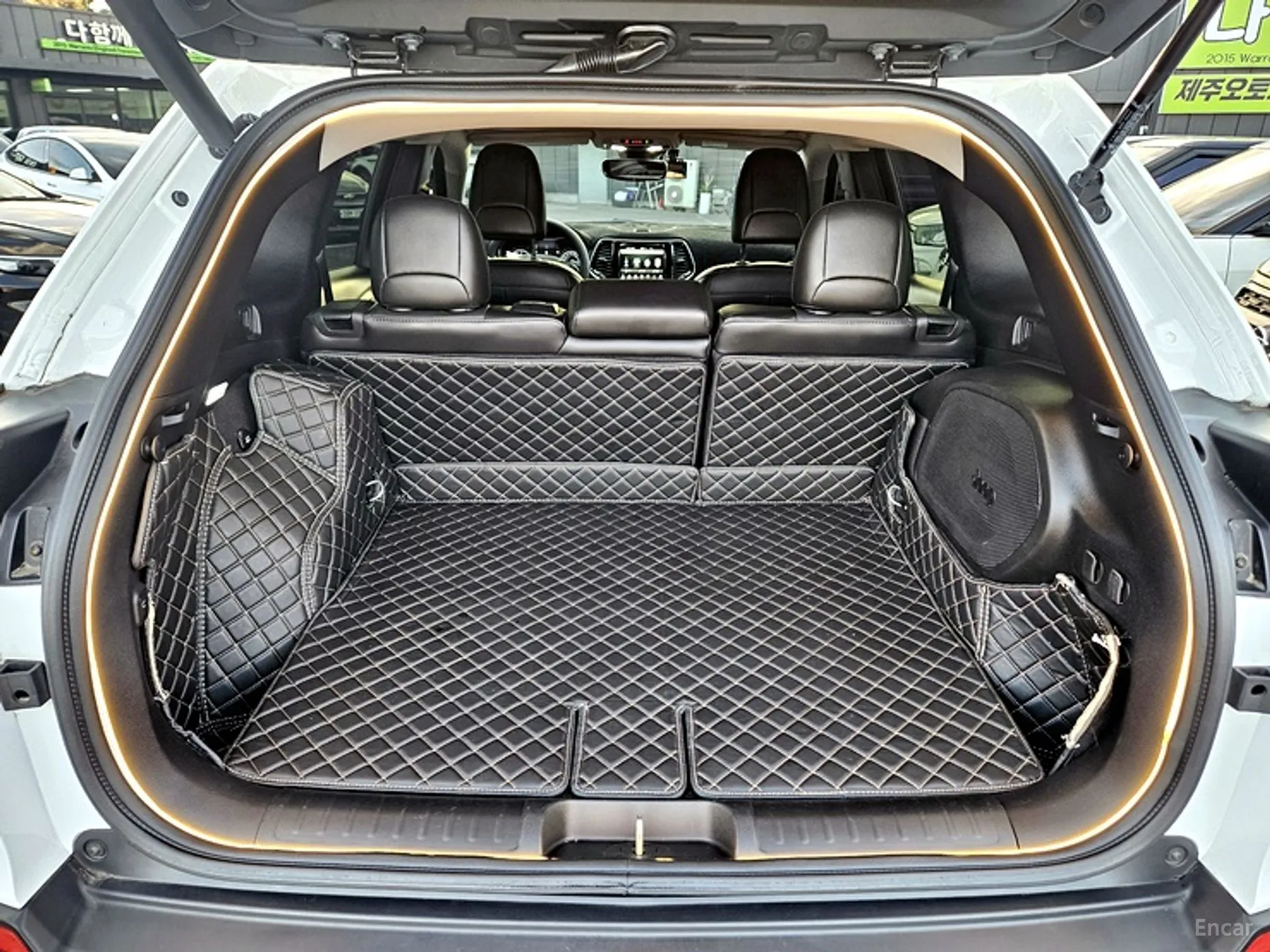 Jeep Cherokee (KL) превью 18