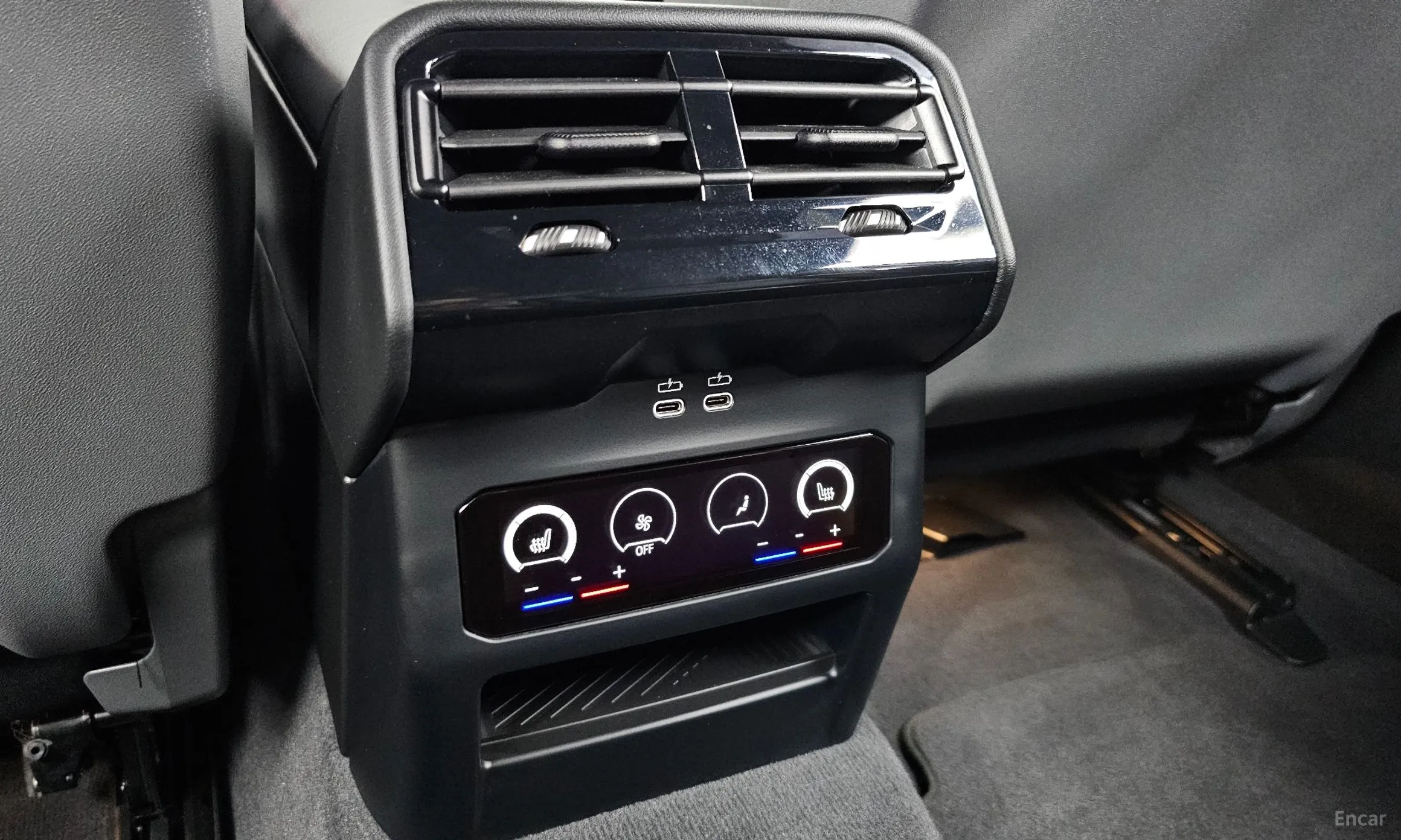 BMW 5 Series (G60) превью 18