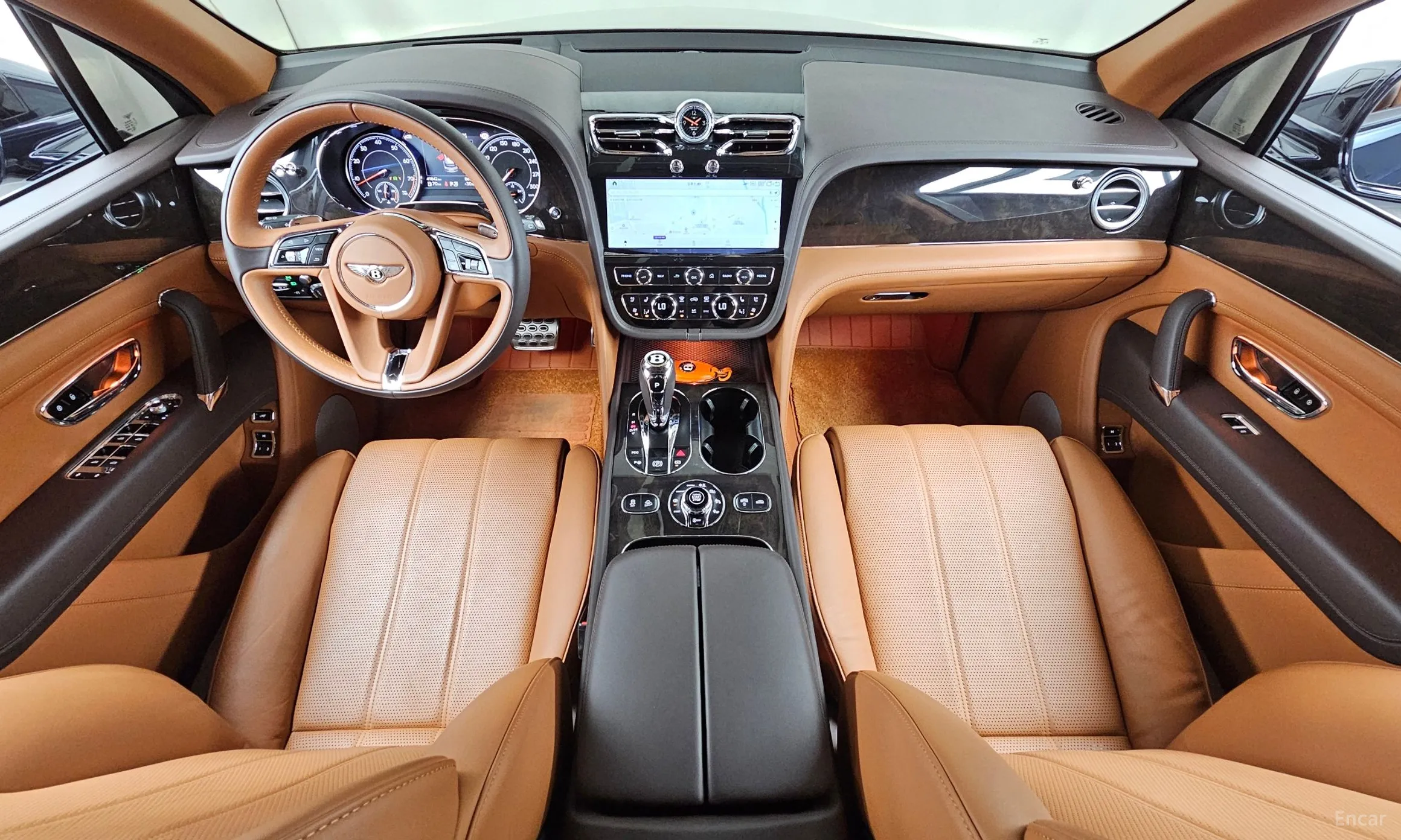 Bentley Bentayga превью 7