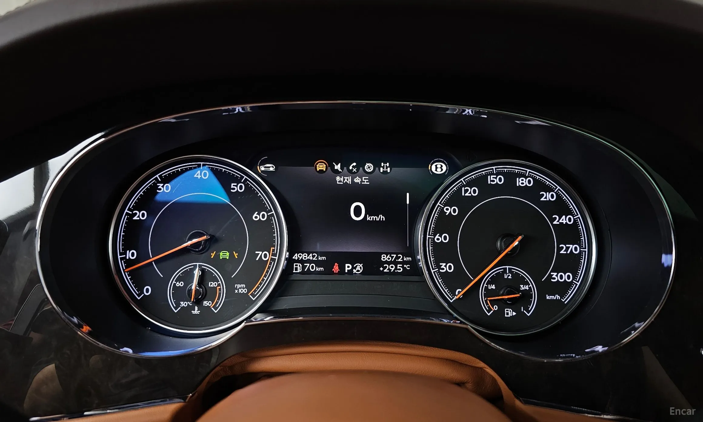Bentley Bentayga превью 8