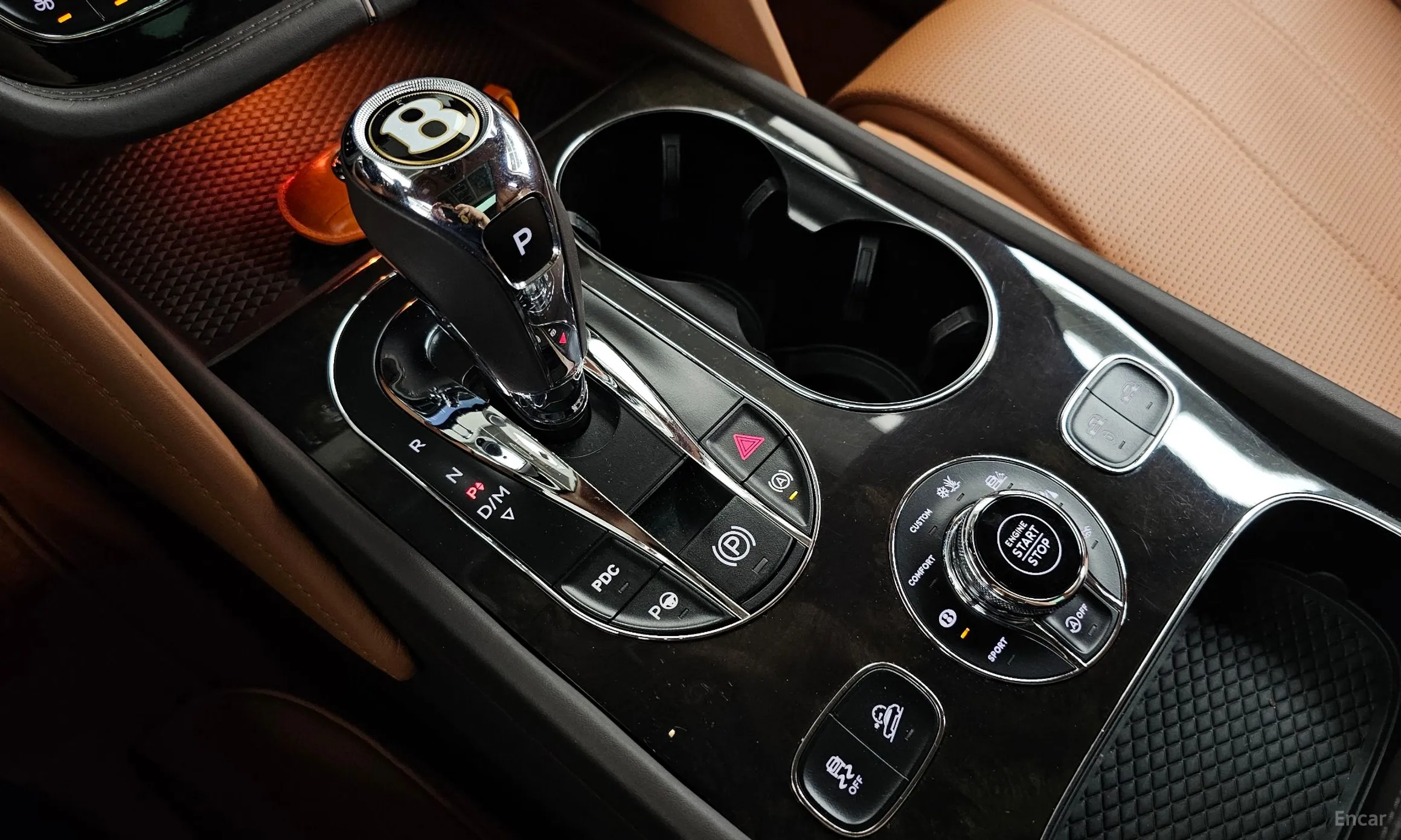 Bentley Bentayga превью 9