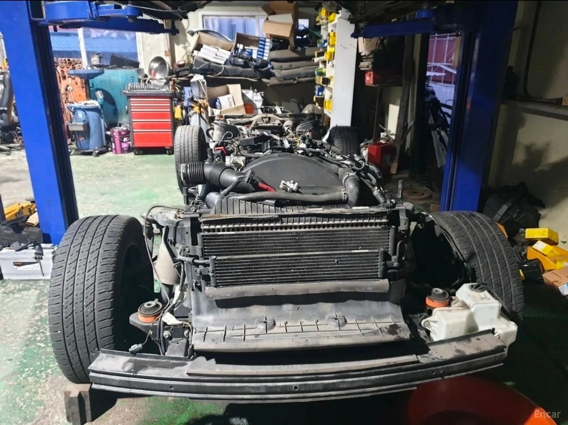 Land Rover Discovery 4 превью 20