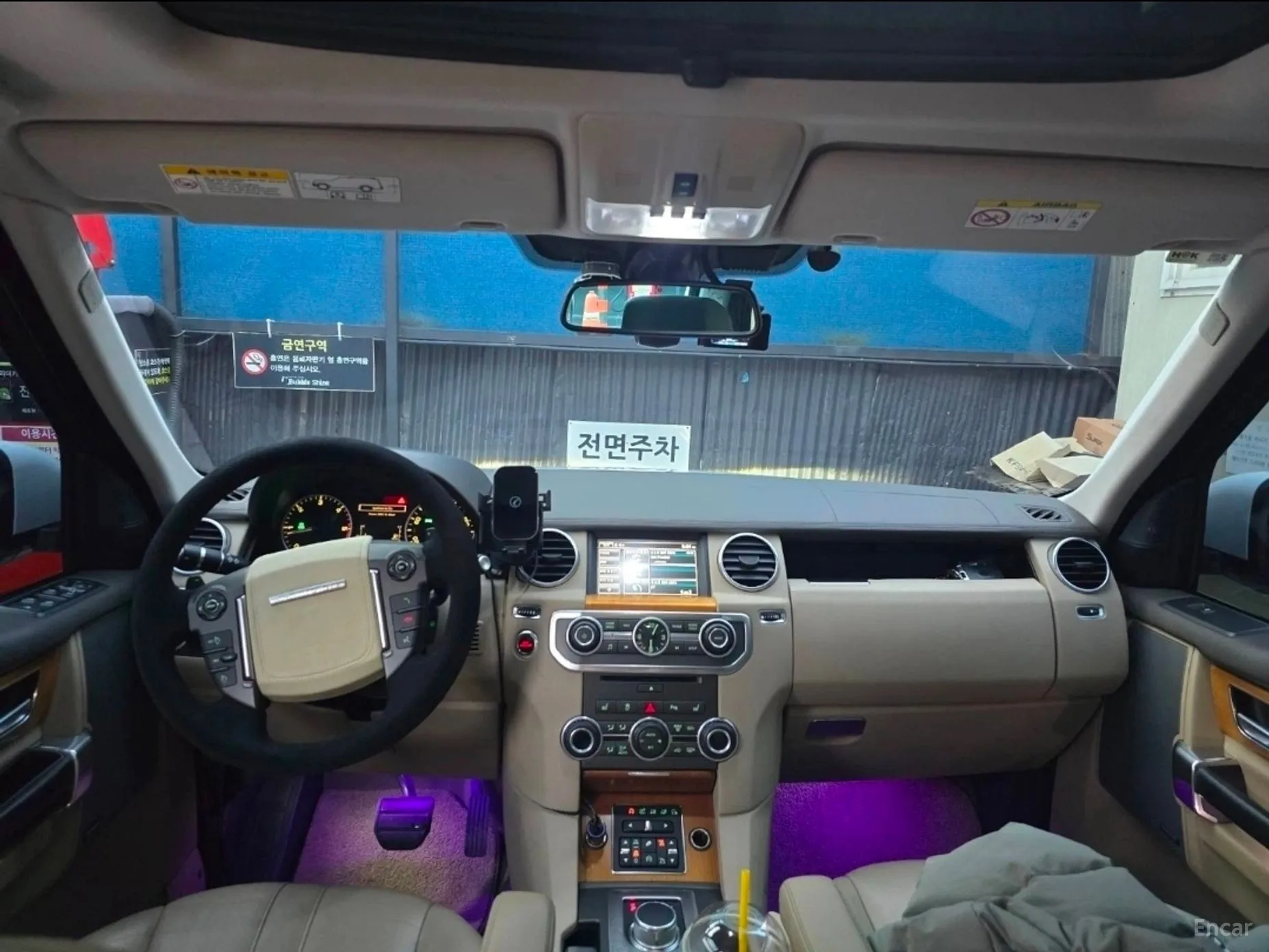 Land Rover Discovery 4 превью 6