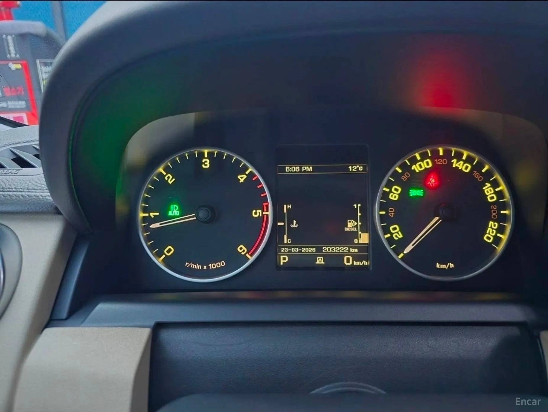 Land Rover Discovery 4 превью 7