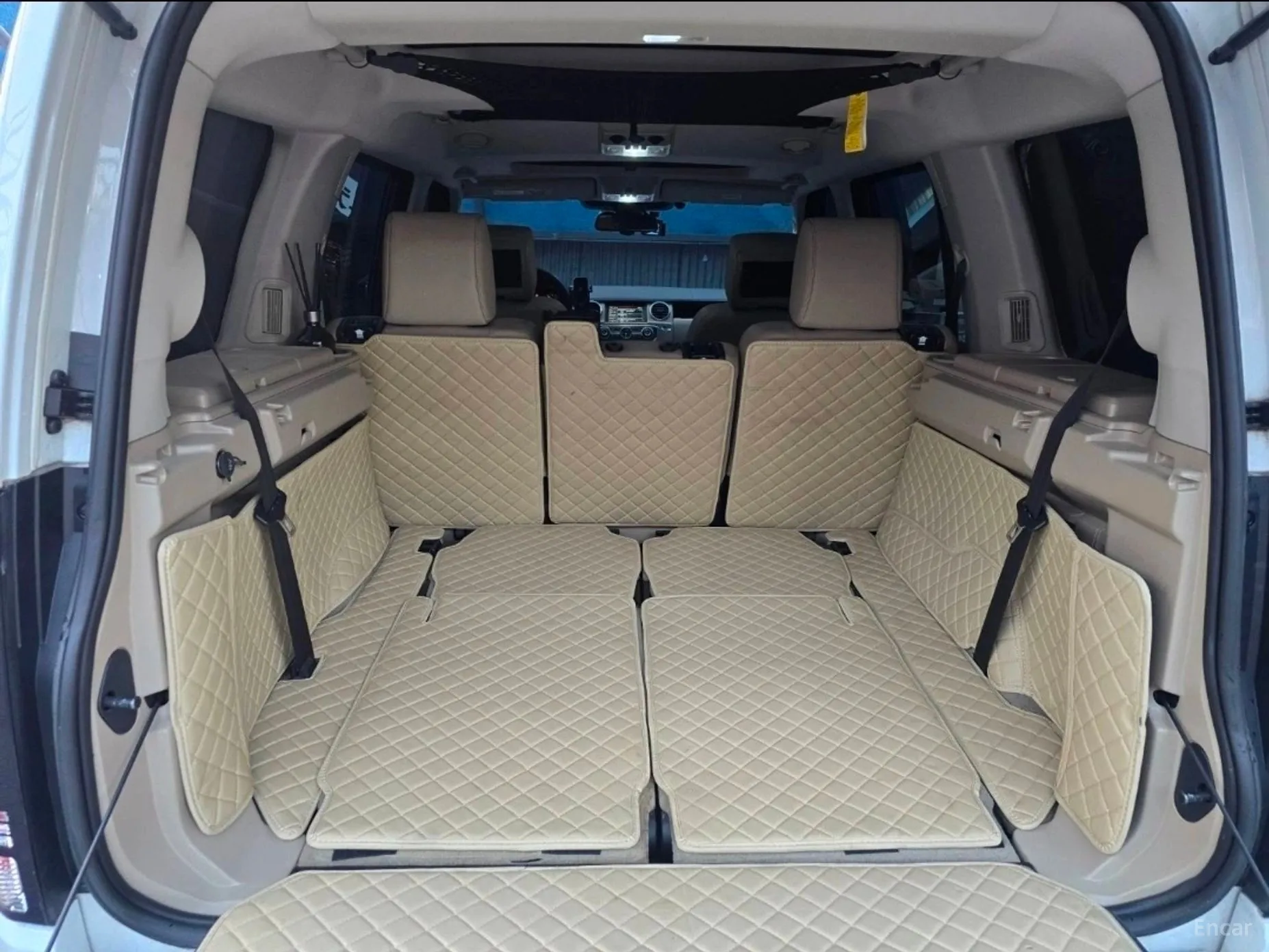Land Rover Discovery 4 превью 9